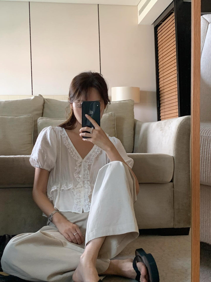 lliter netty lace blouse