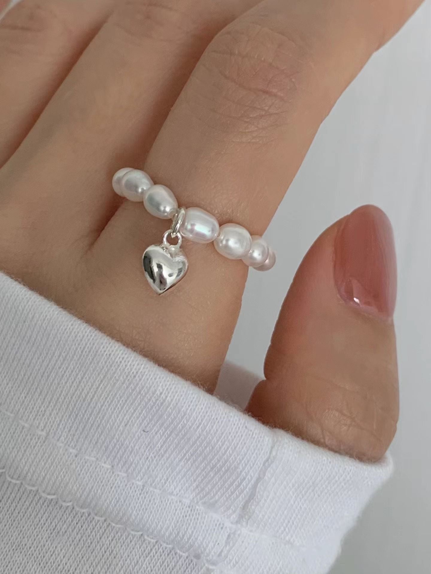 Heart pearl ring
