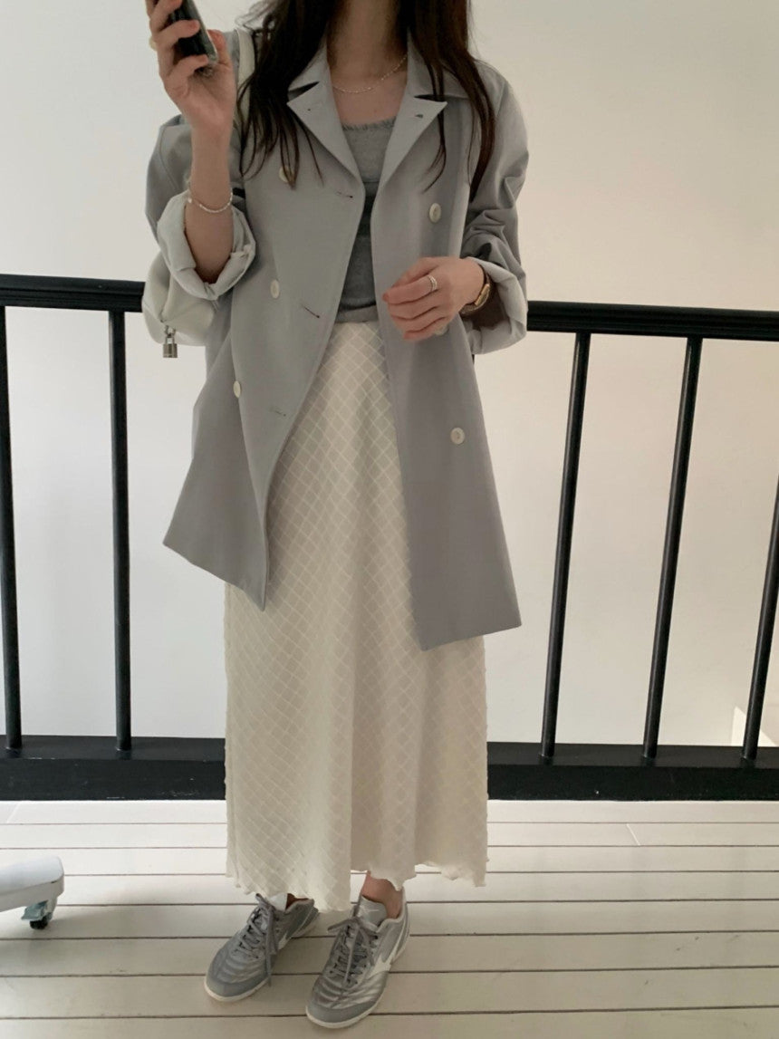 yogurt half-trench-2col