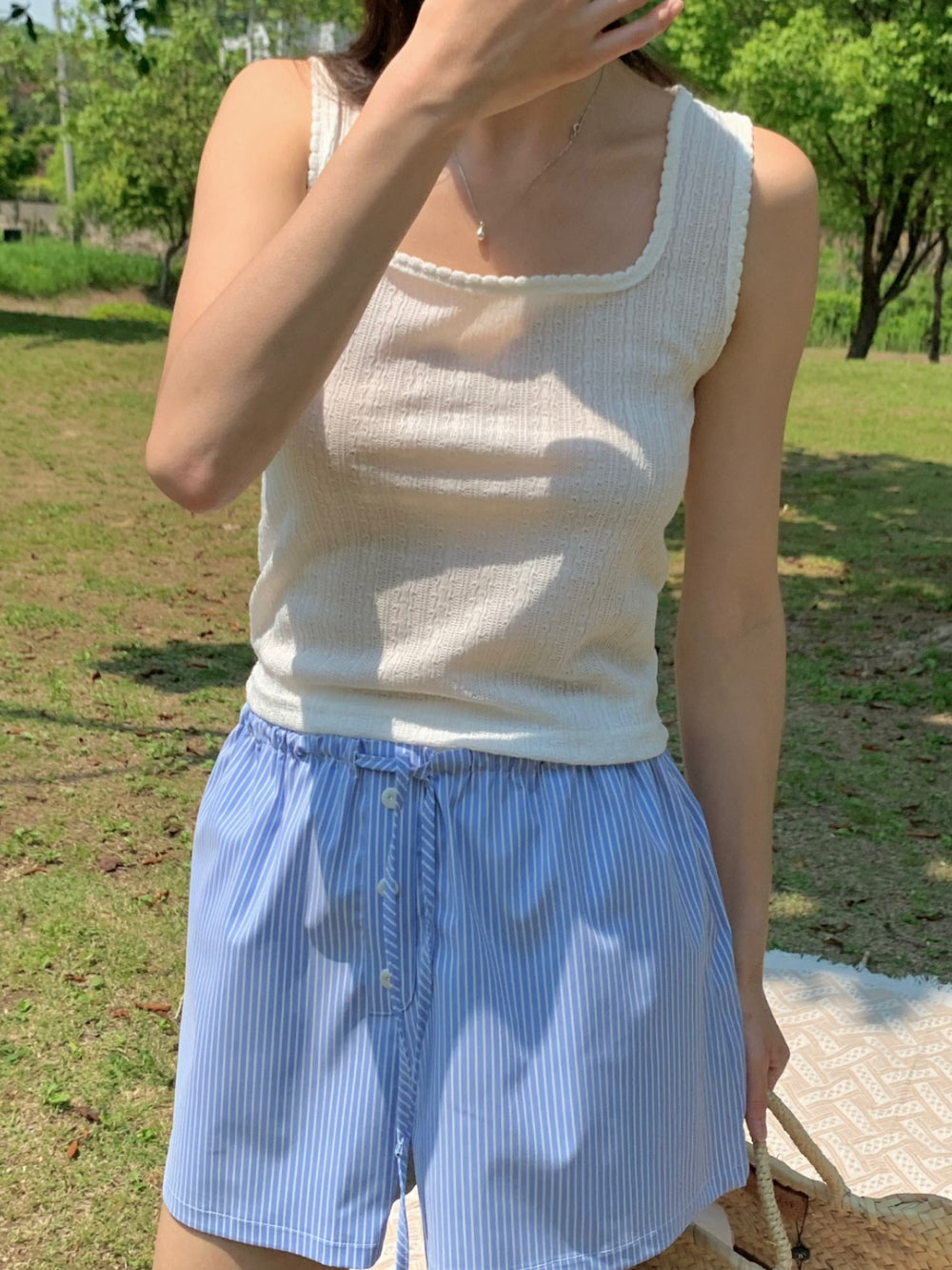 leav sleeveless-2col