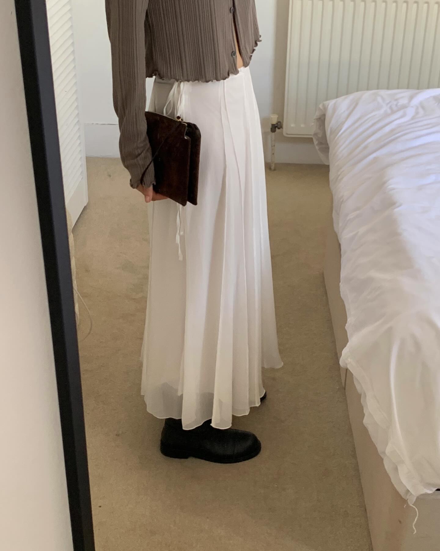 liter letter chiffon slit skirt-2col