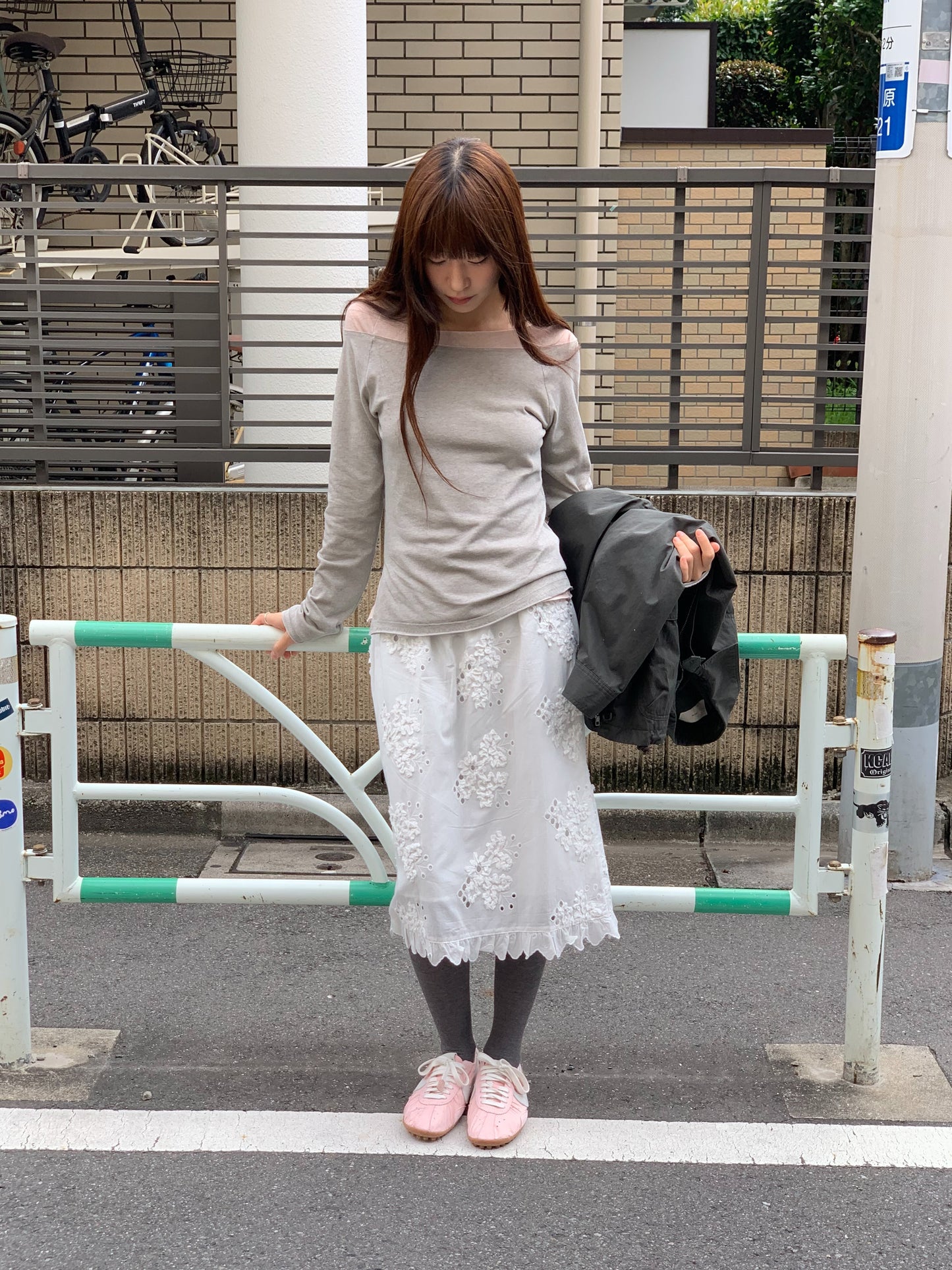 fade dekki t-3col