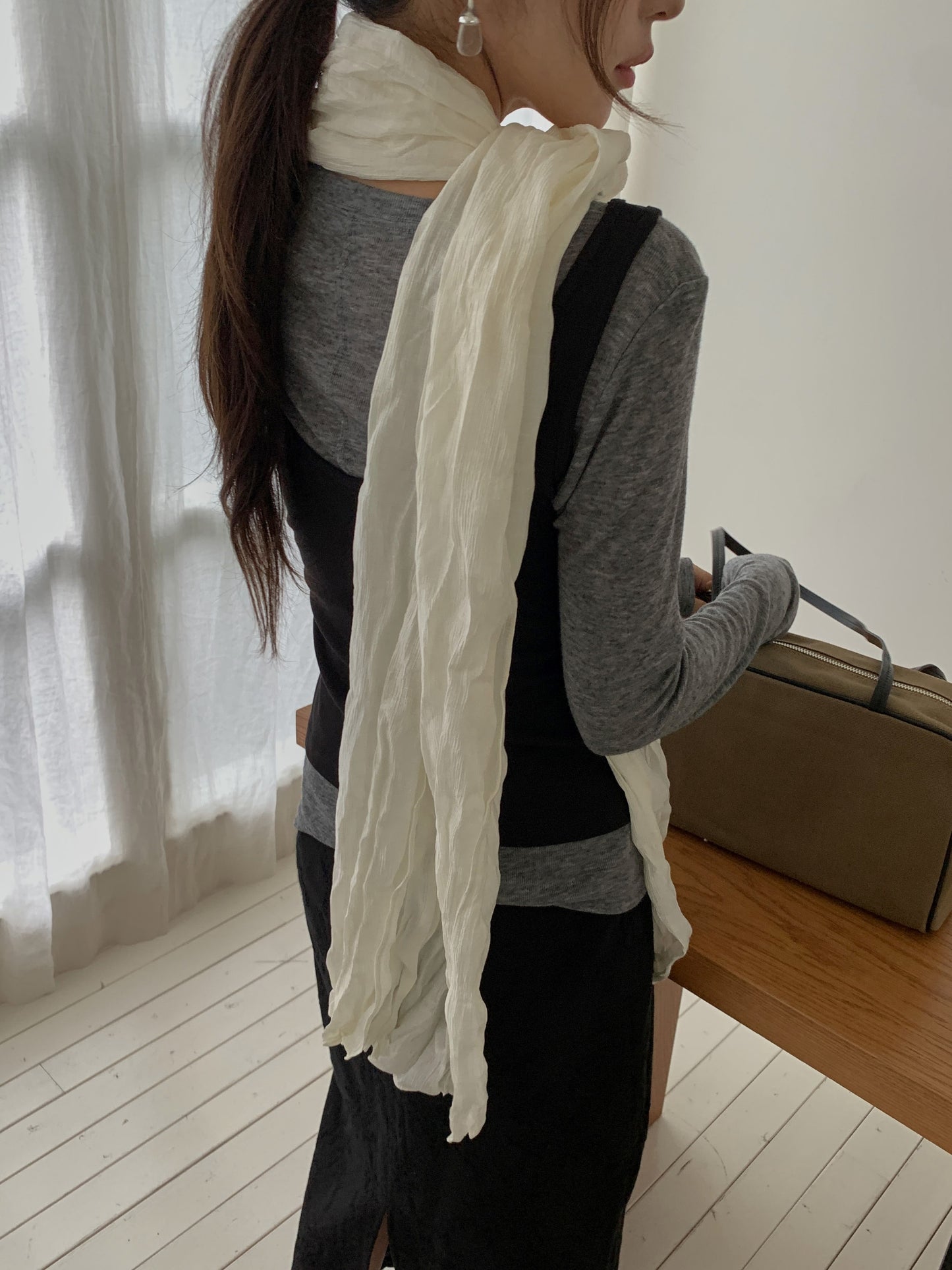 pratt twisted scarf