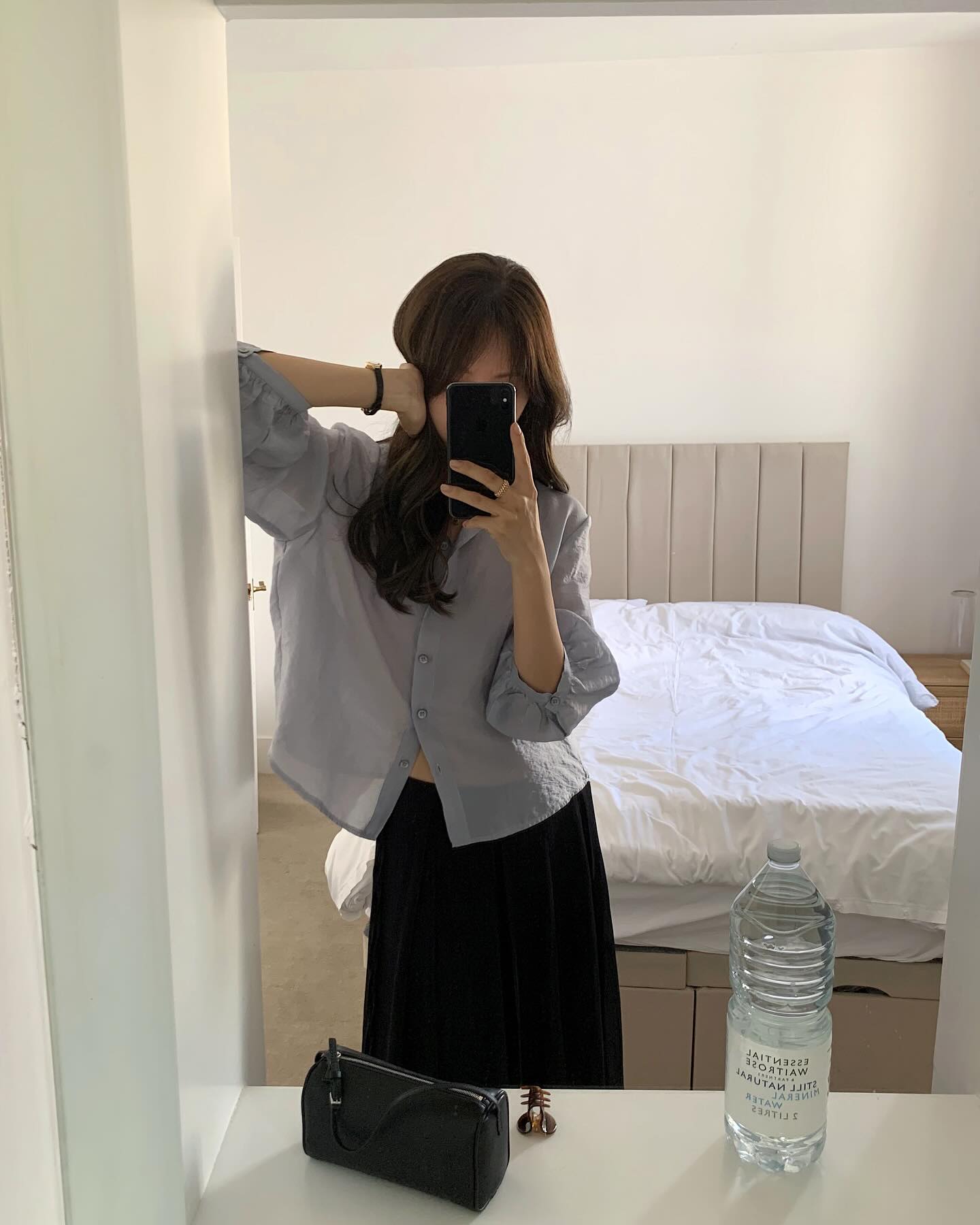 liter eclat tencel puff blouse-2col