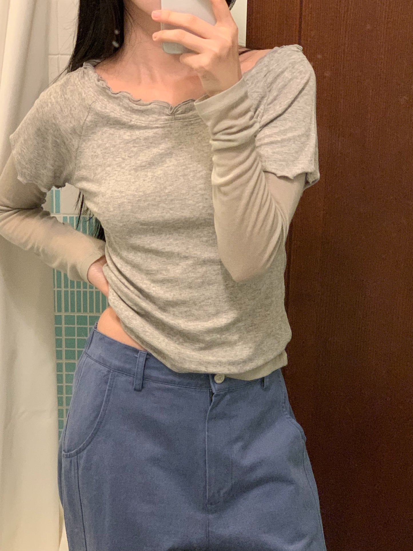 tiny frill t-3col
