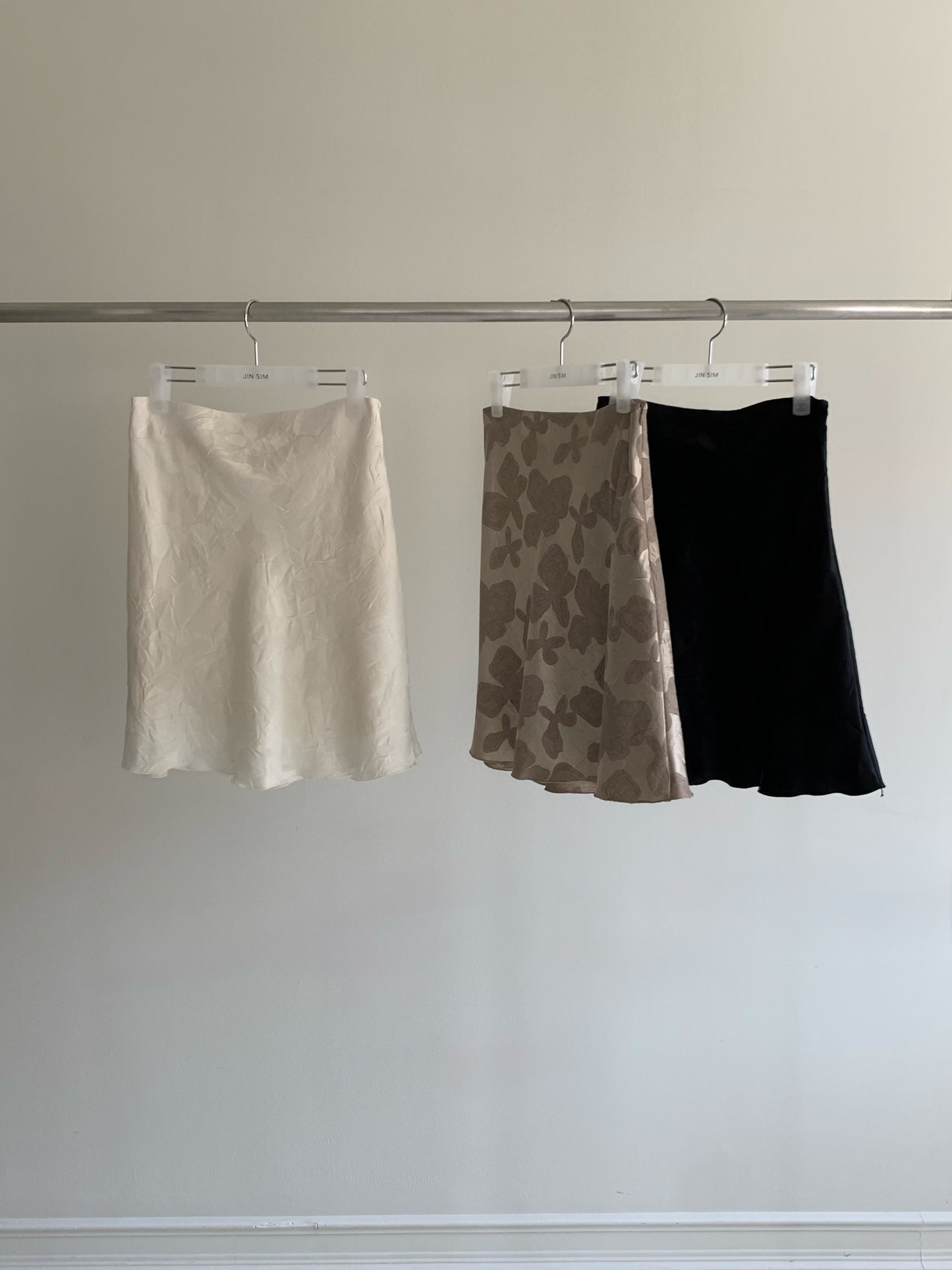 petal midi skirt-3col