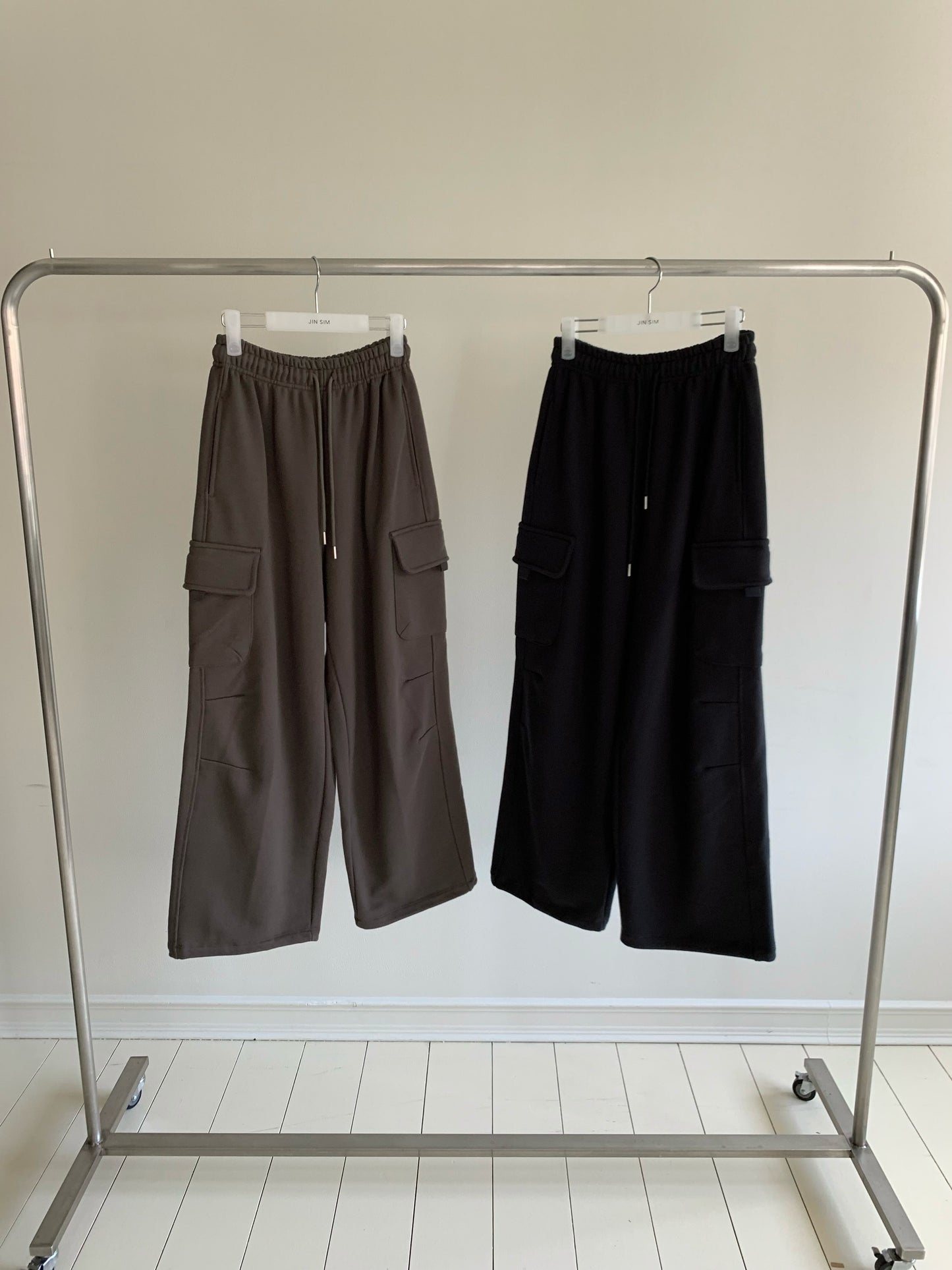 earth cargo pants-2col