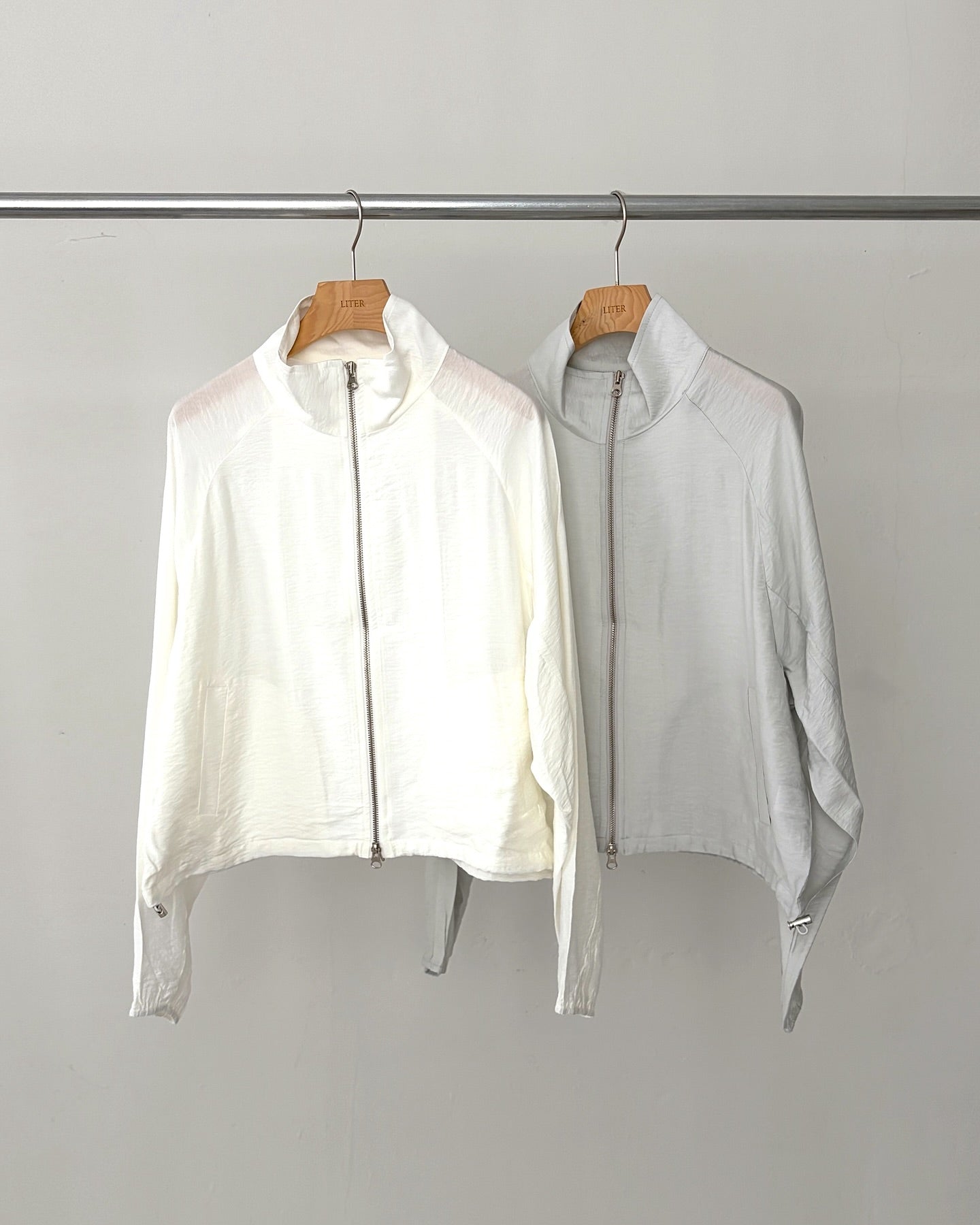liter cloud glossy jumper