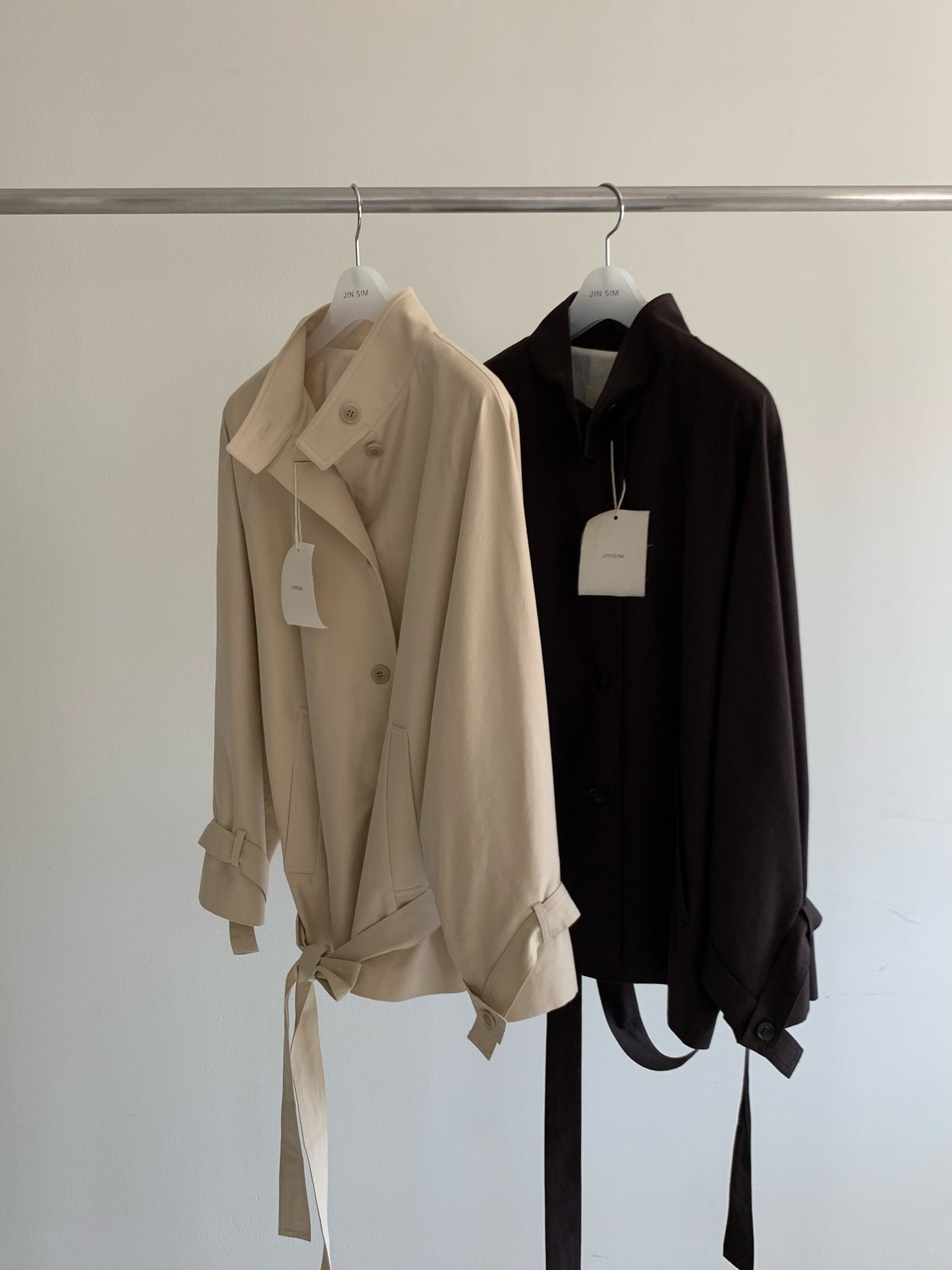 low-belted trench coat-2col