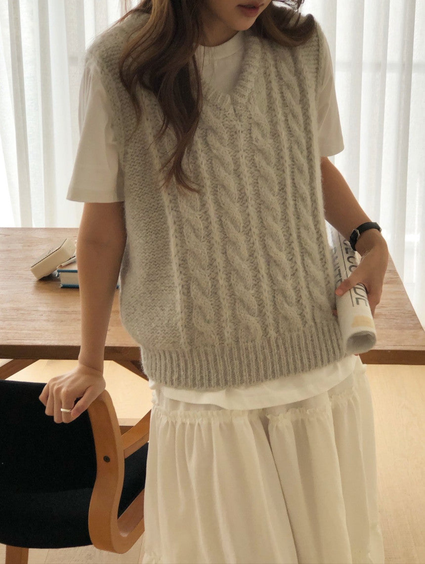 Alpaca canle v neck vest-2col