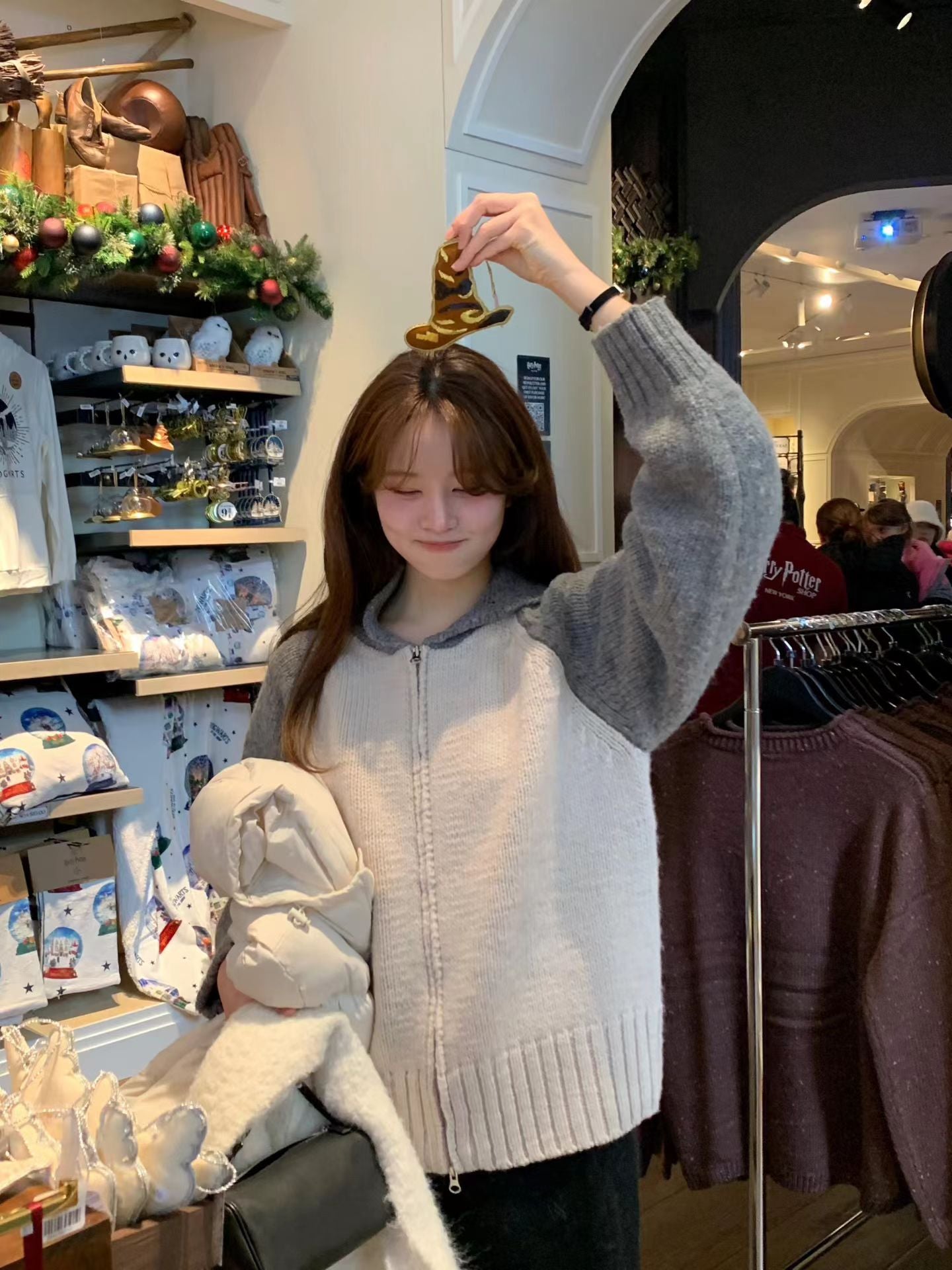 Ounce peanut raglan zip-up-2col