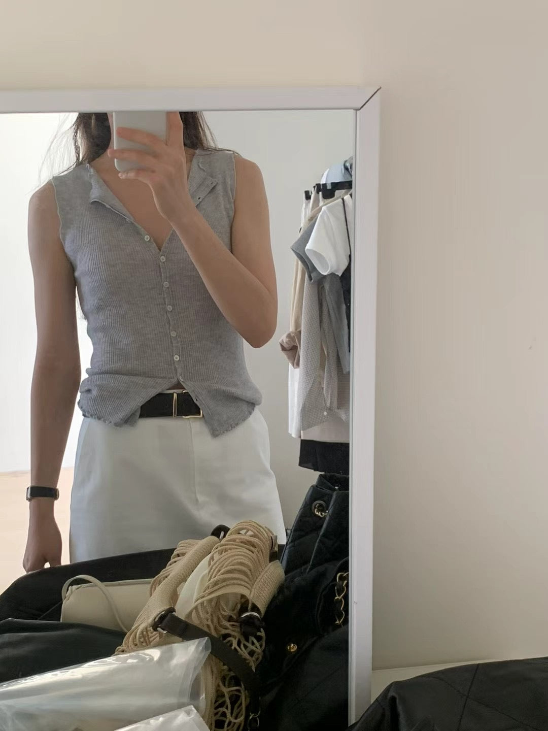 Ounce silk mori knit sleeveless-2col