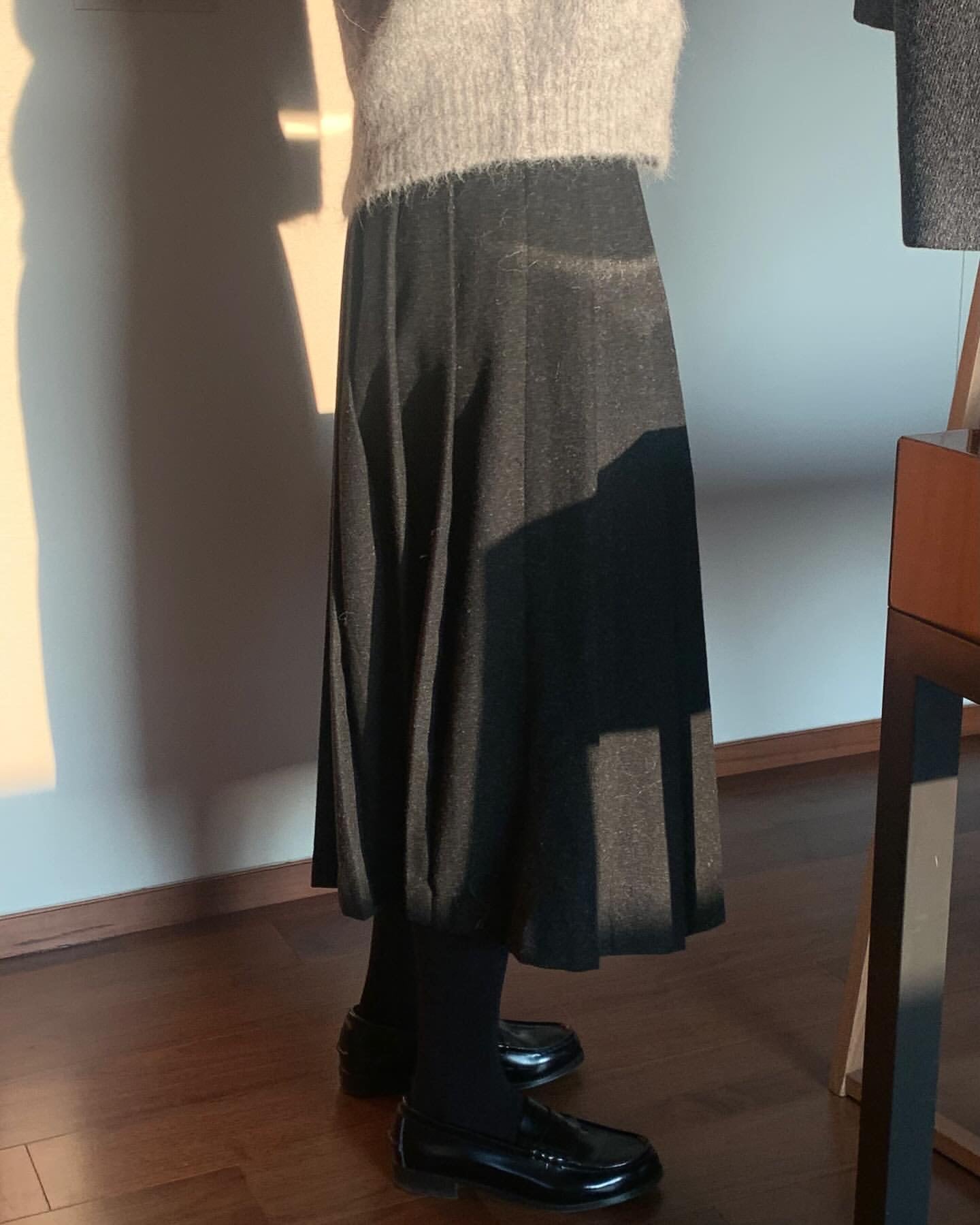 Betty pleated long skirt-2col