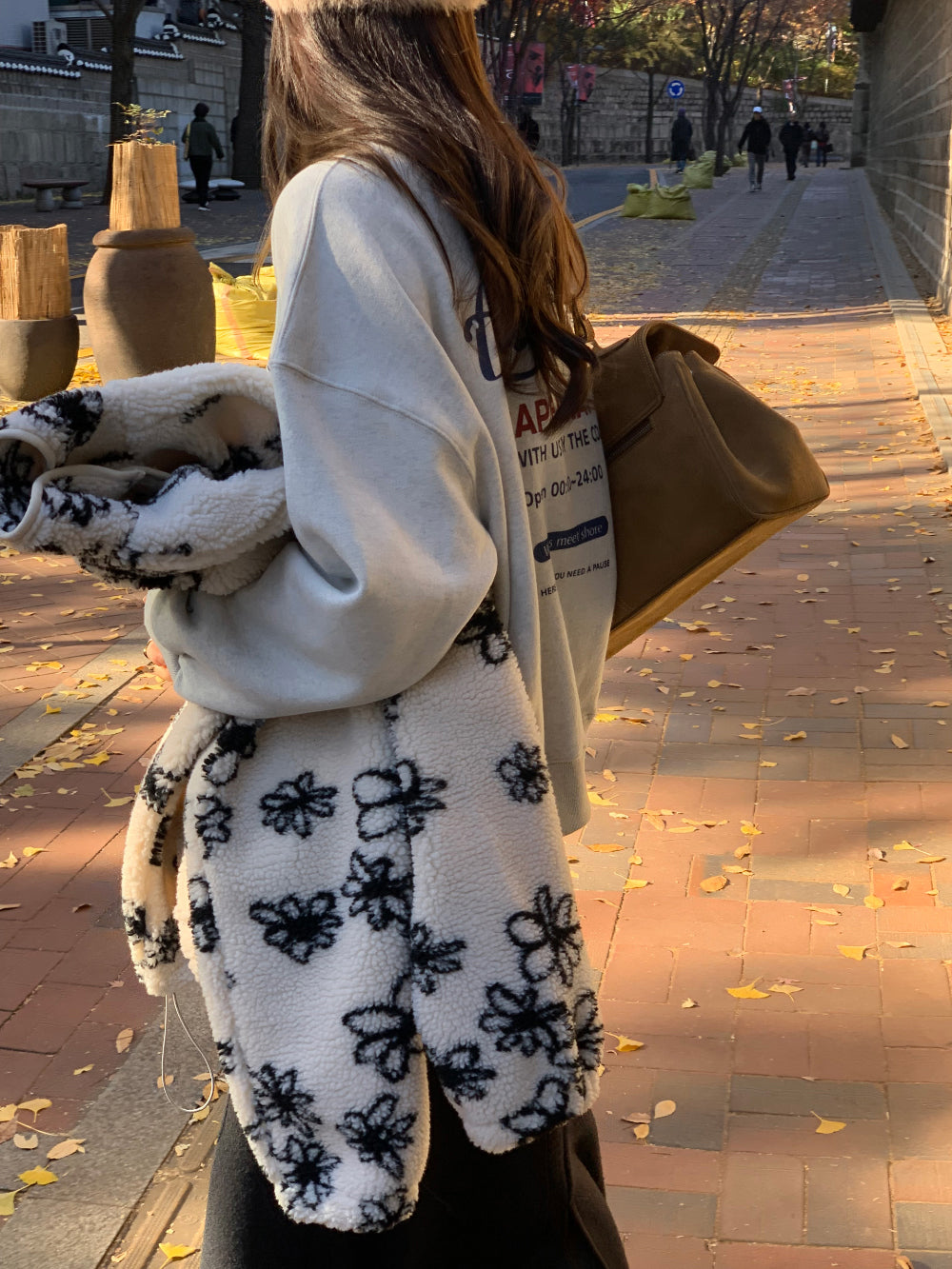 rosy flower jumper-2col