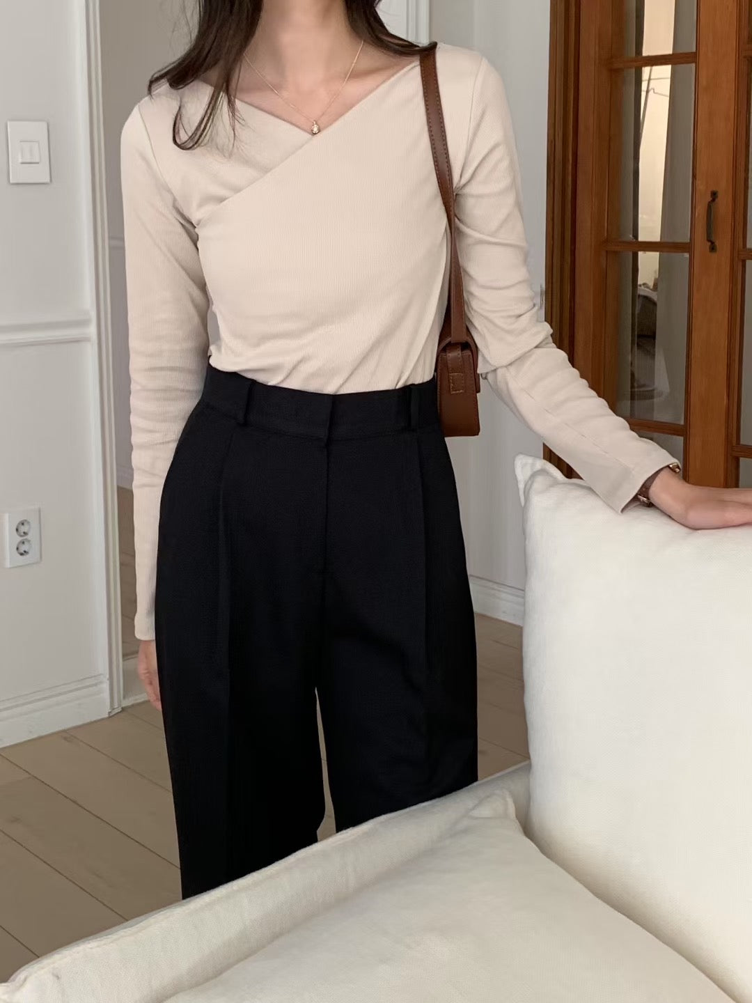 Jane v neck rib T-5col