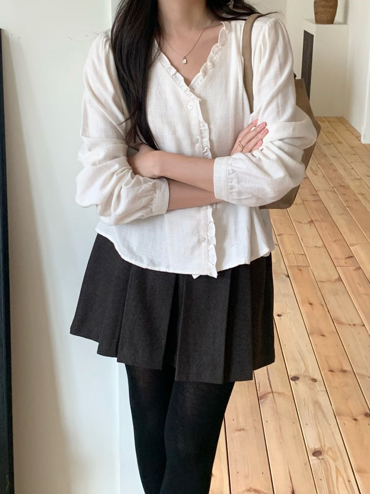 Plie frill gimo blouse-2col