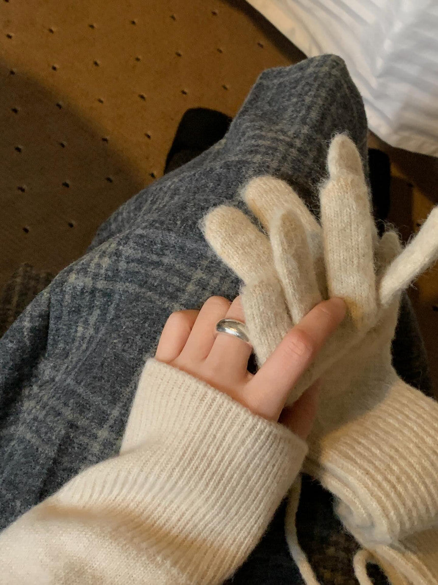 Love Baraclava&Gloves-2col