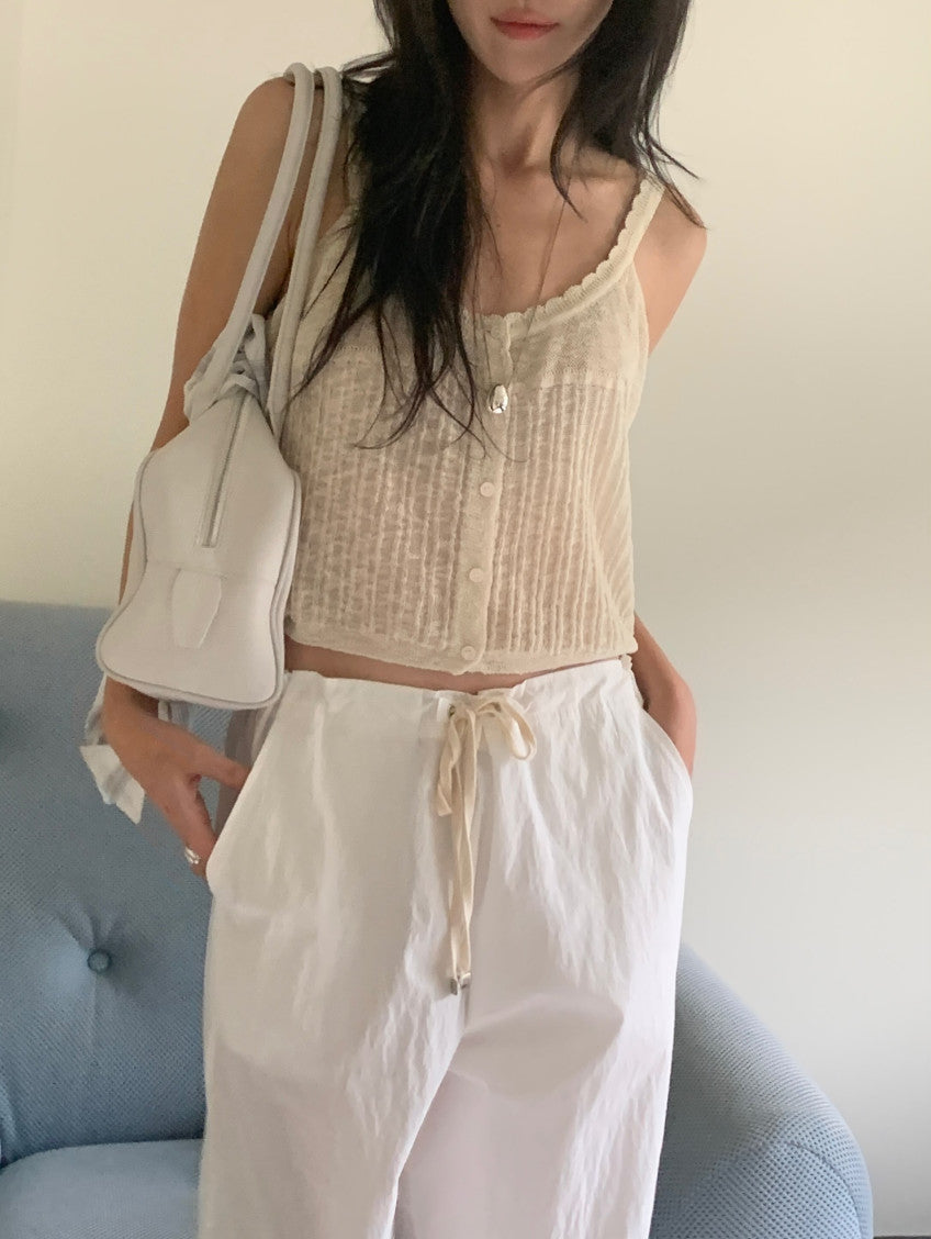 living sleeveless-3col