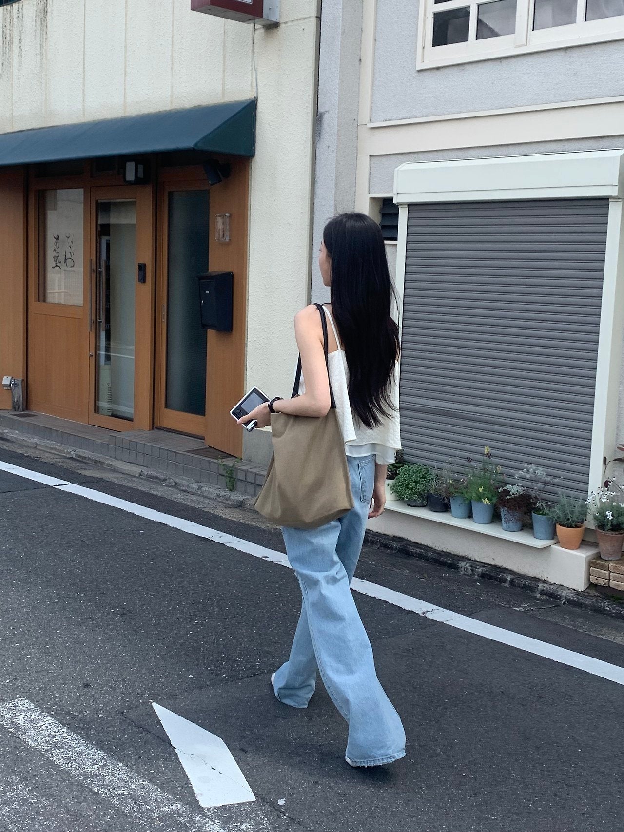 Mood straight damage denim