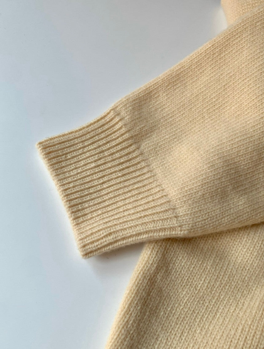 Haus geelong wool v-neck knit-3col