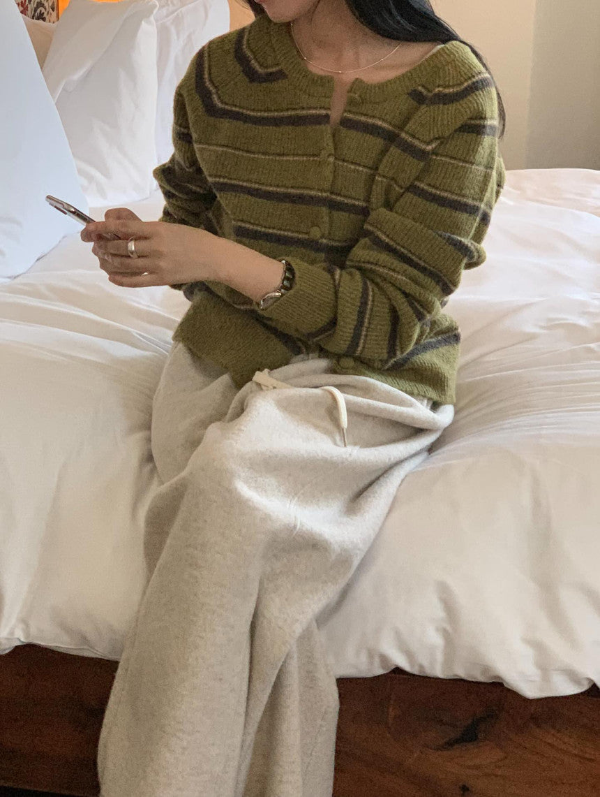 warm sweatpants-3col