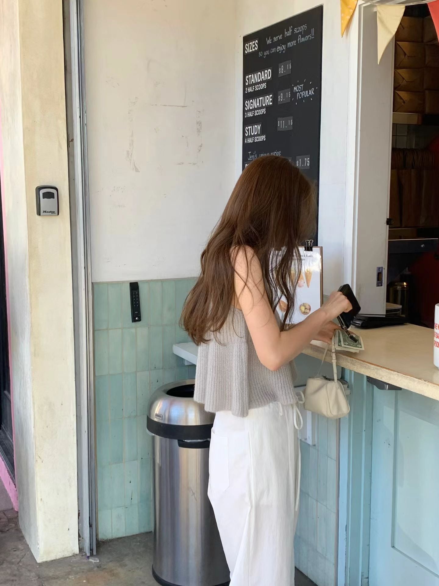 Ounce more knit bustier-2col