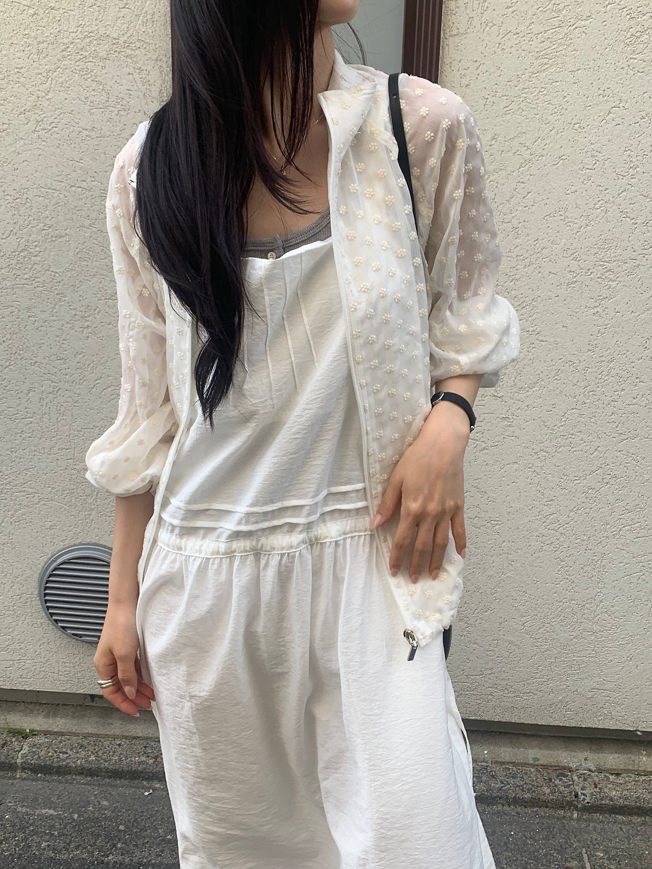 Flow pintuck lace long onepiece