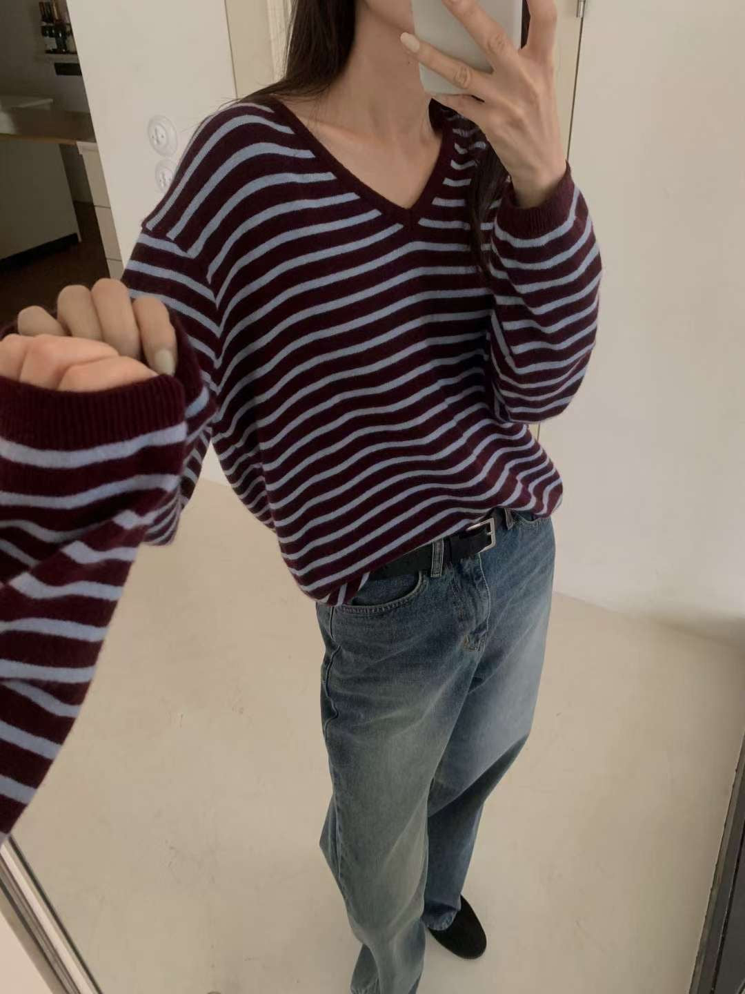 s.t v neck knit-3col
