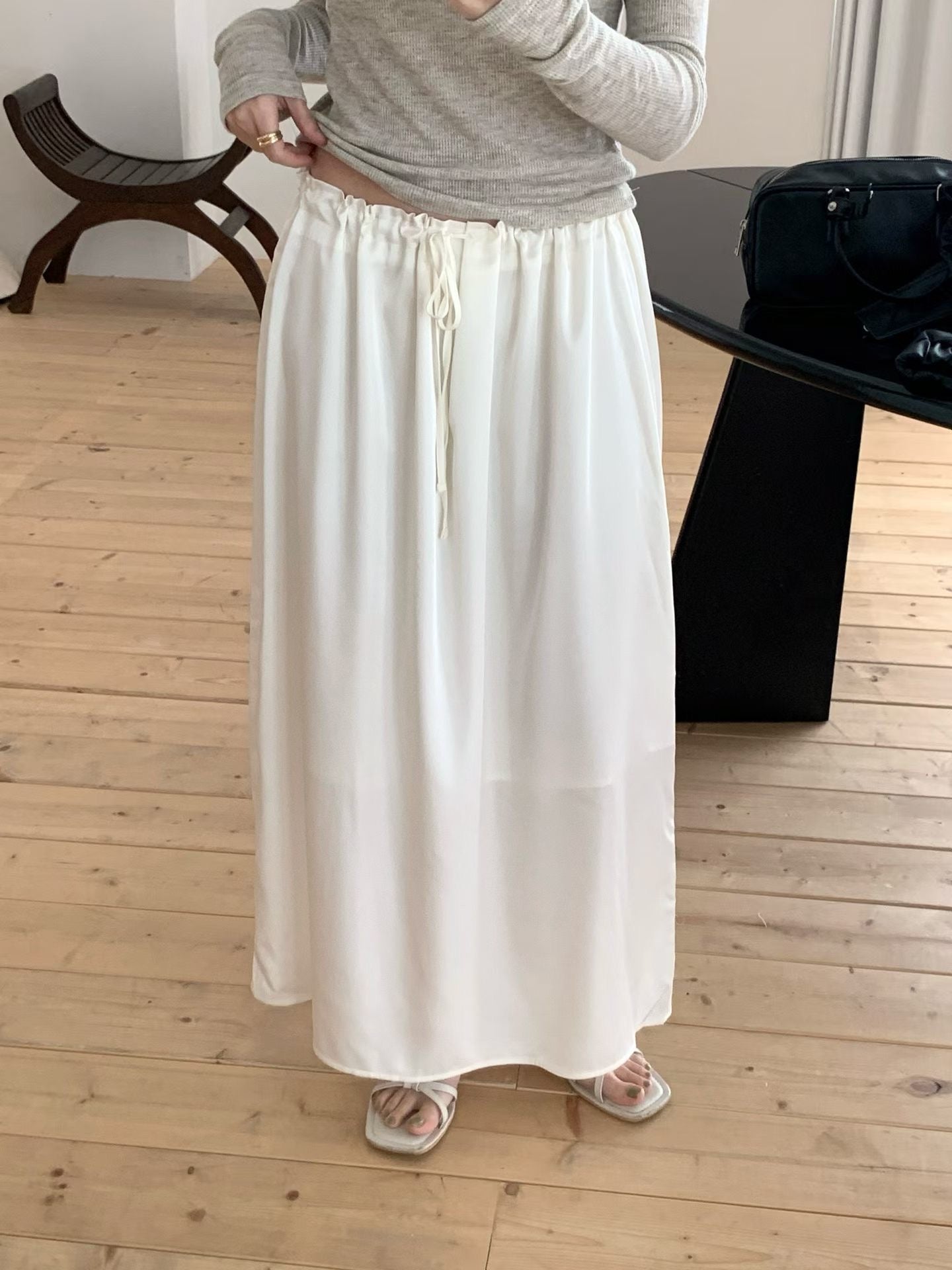 Elin satin long skirt-2col