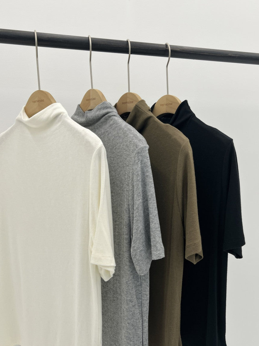 May mock-neck T-4col