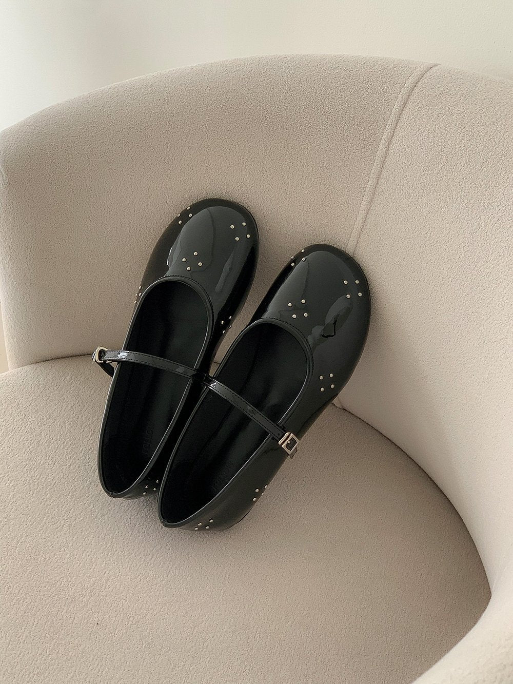 Mini Dot Glossy Flat