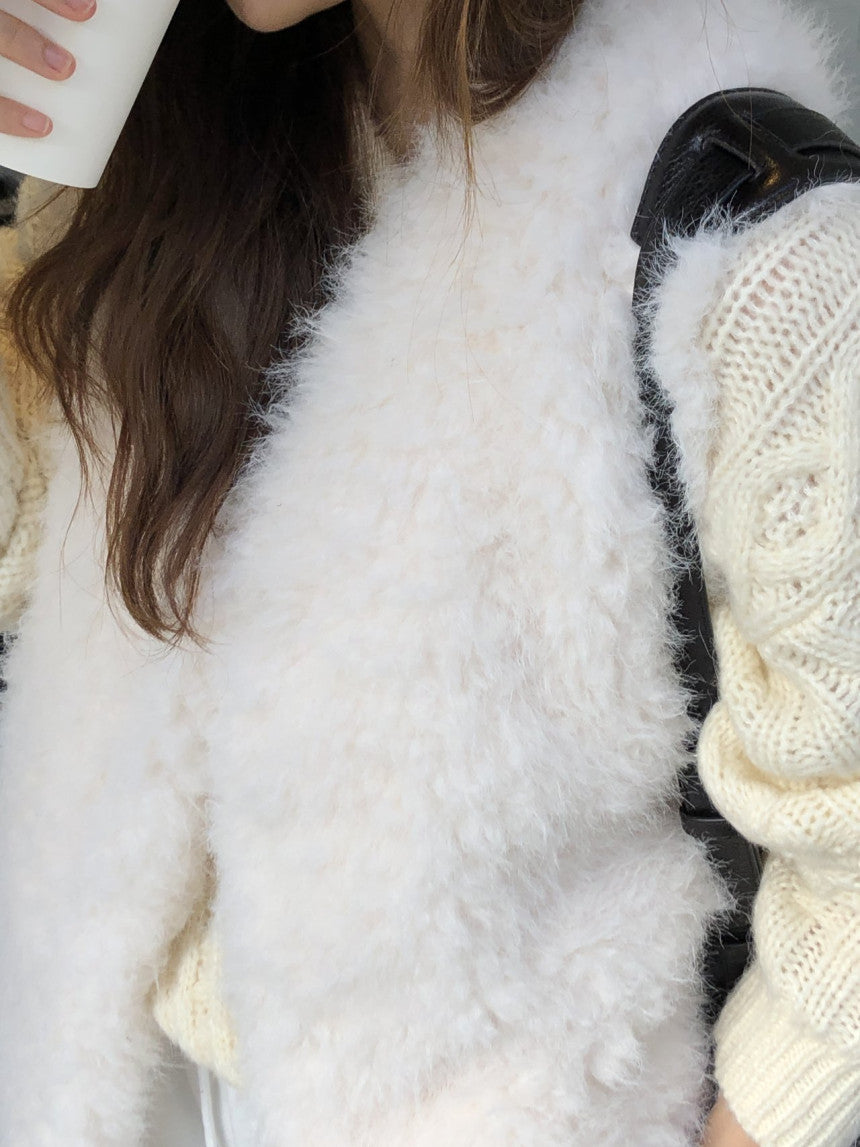 Kelly shearling vest