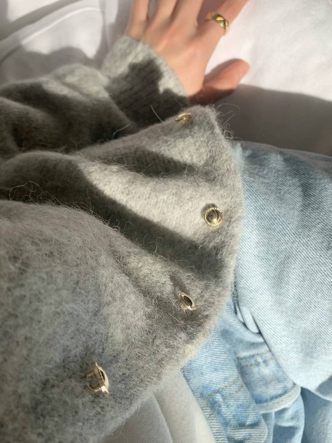 Ounce Lauren alpaca gold cardigan-2col