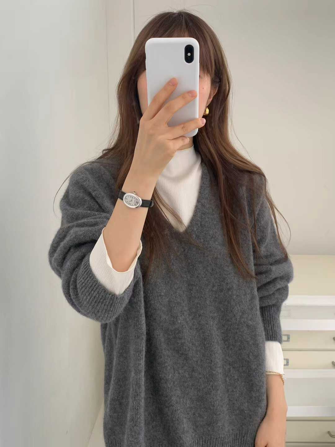 Ounce raccoon V pullover knit-3col