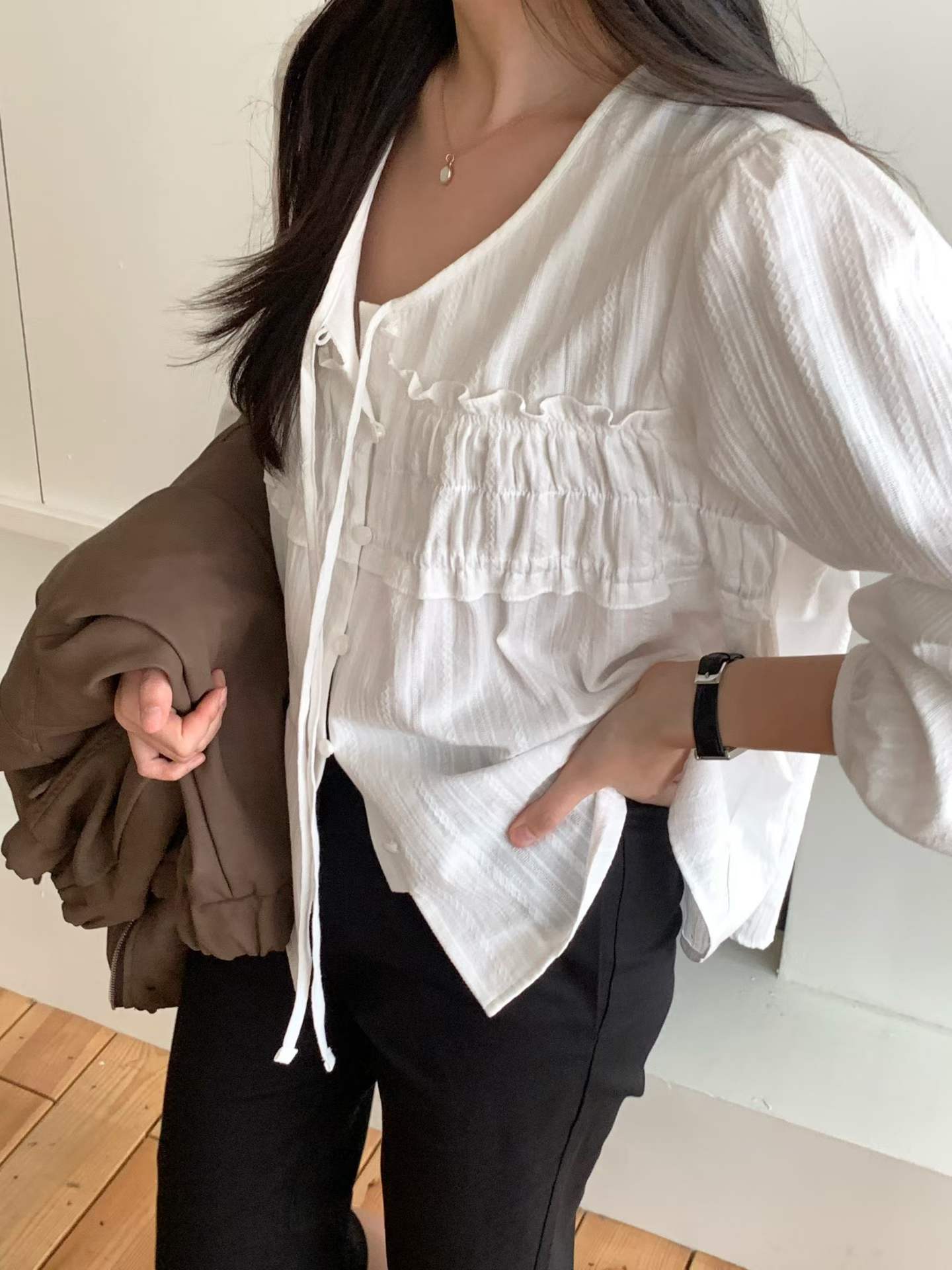 rosy frill blouse-2col