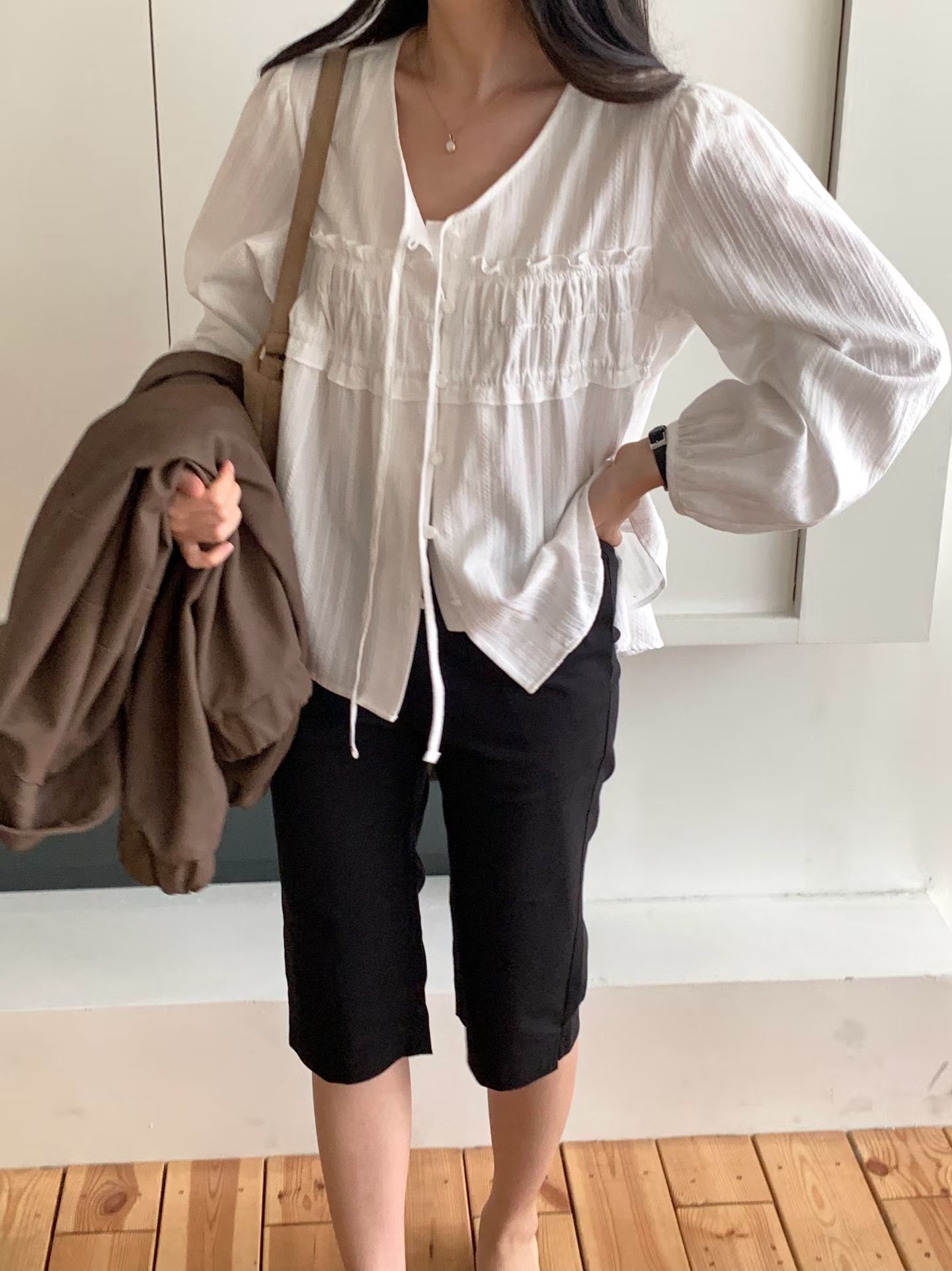 rosy frill blouse-2col