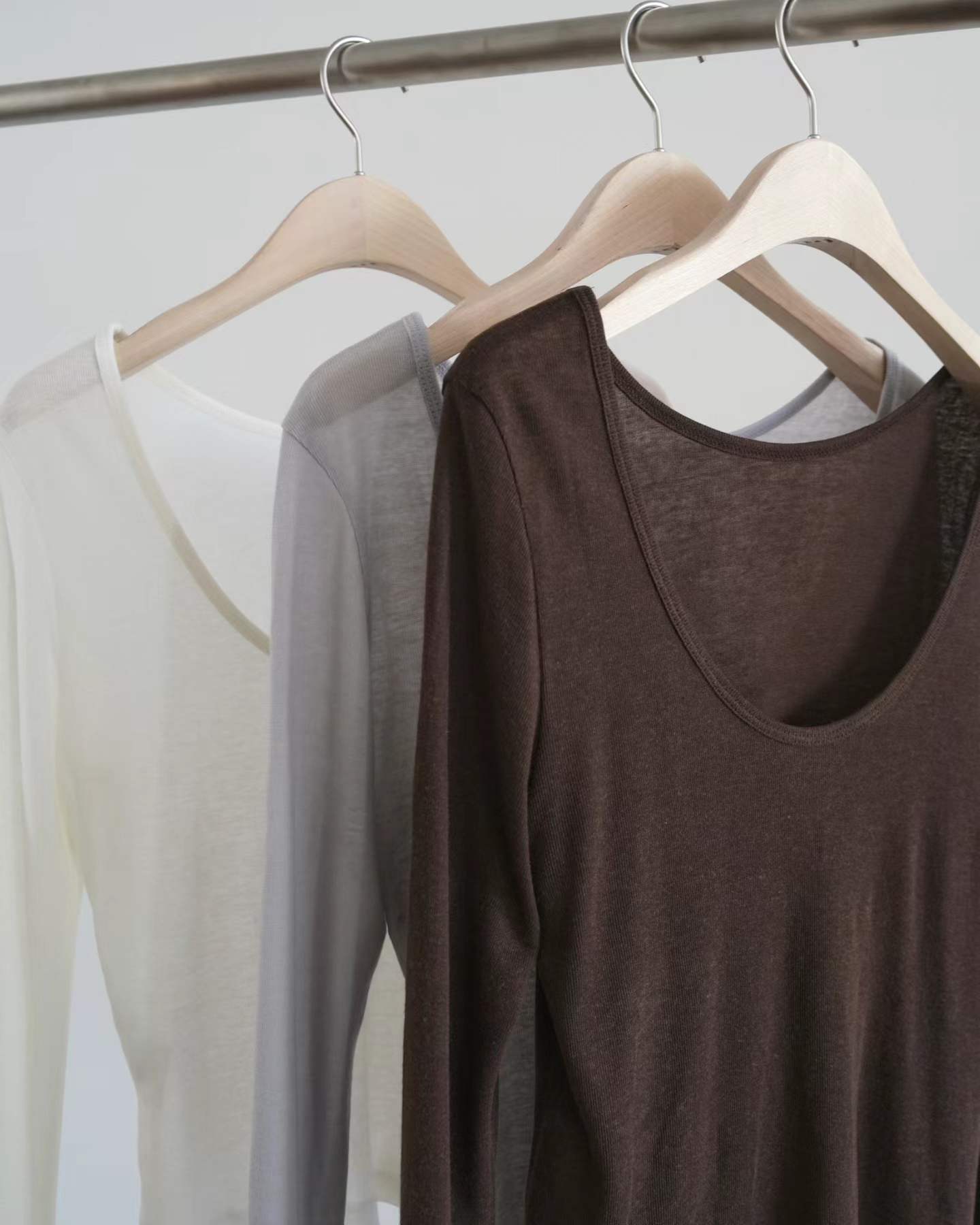 Ounce scoop layered T-3col