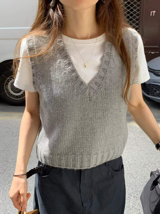 Ounce cliff vest knit-2col