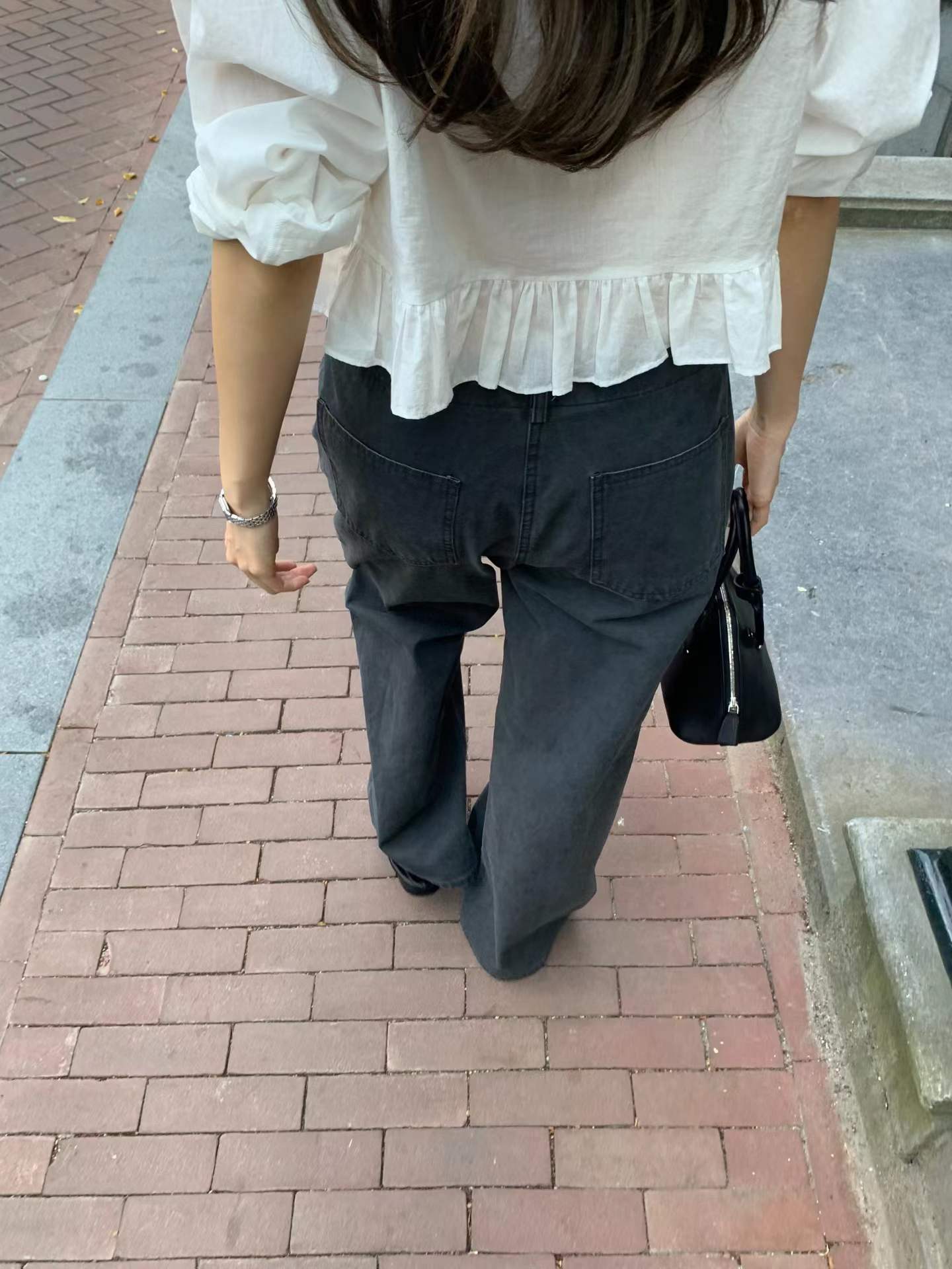 Ounce pintuck shirring blouse