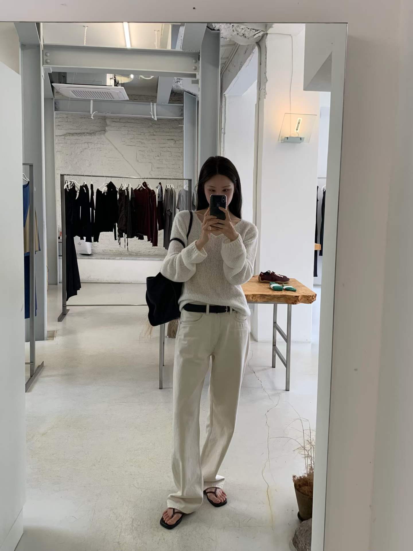 Ounce rea v knit-2col