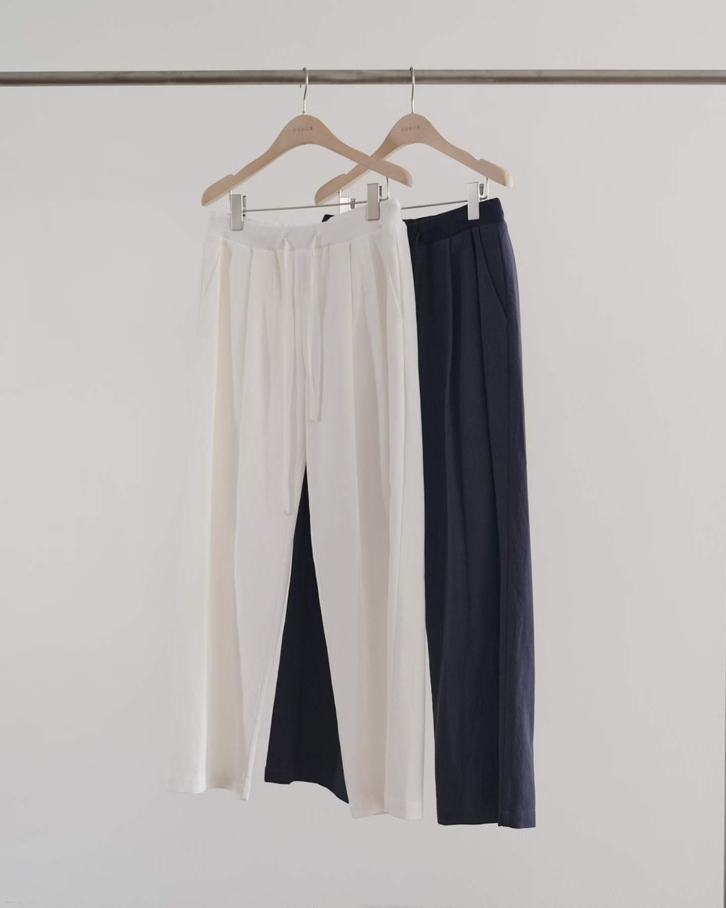 Ounce liv two tuck pants-2col