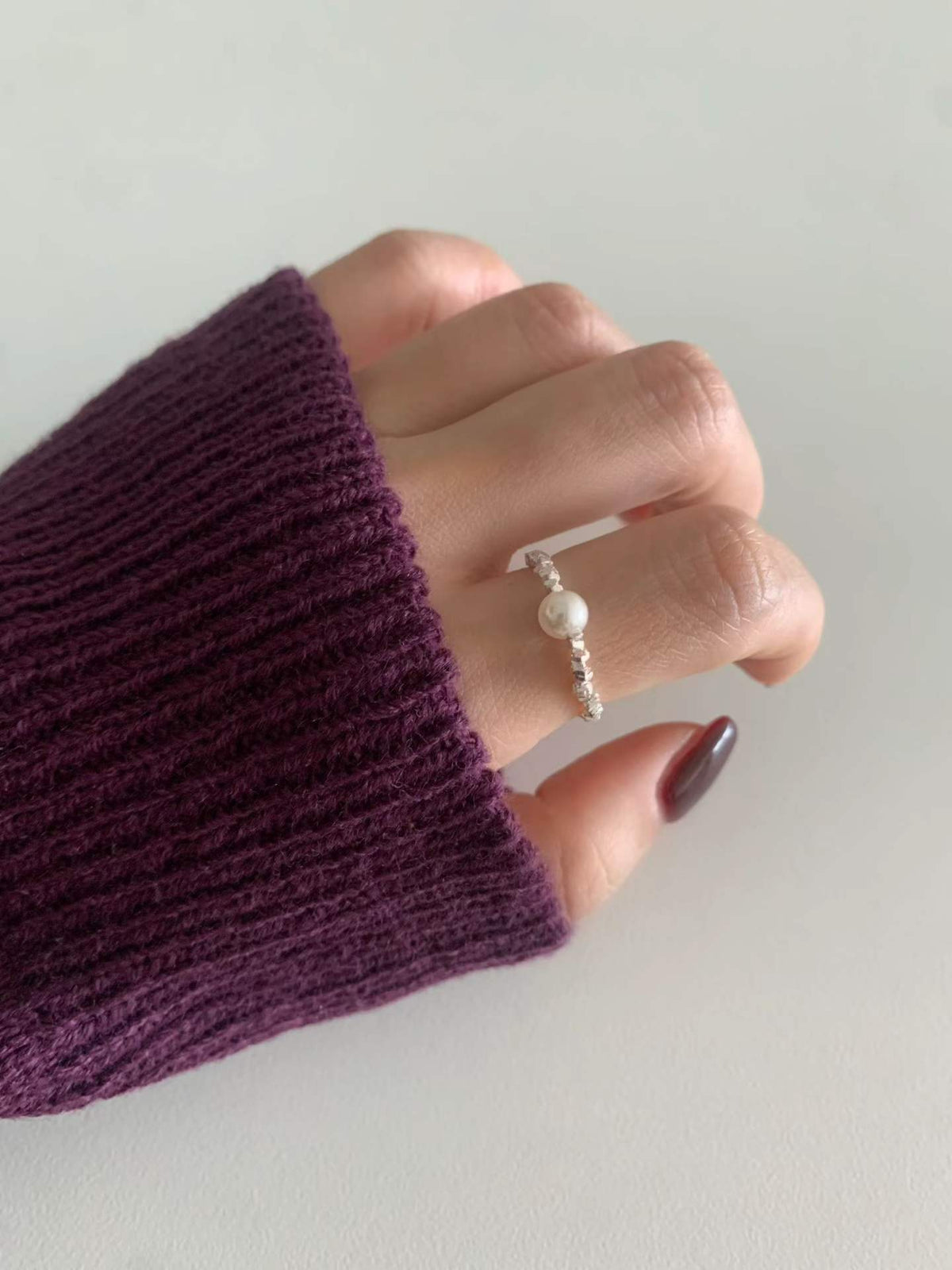 Pearl banding ring