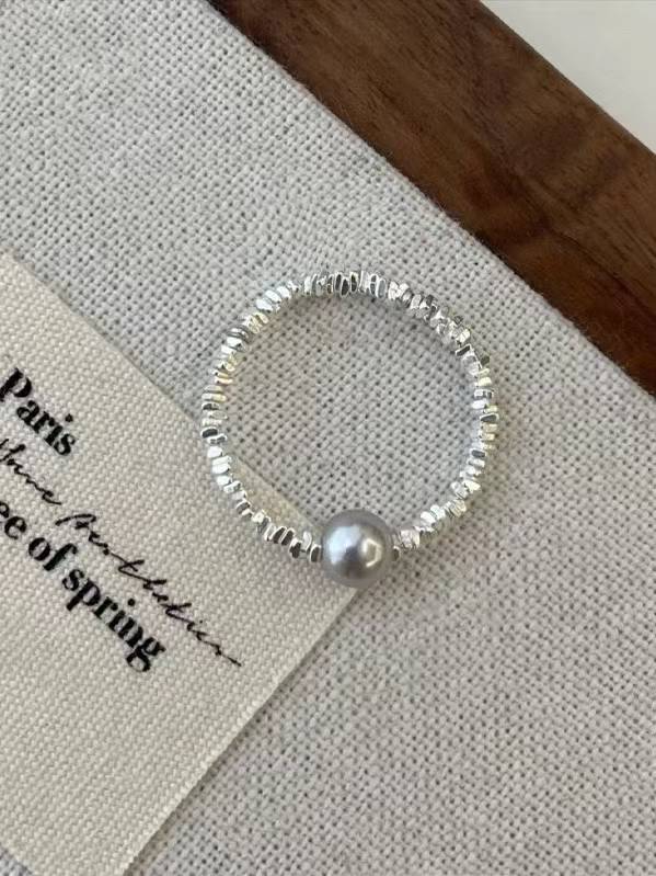 Pearl banding ring