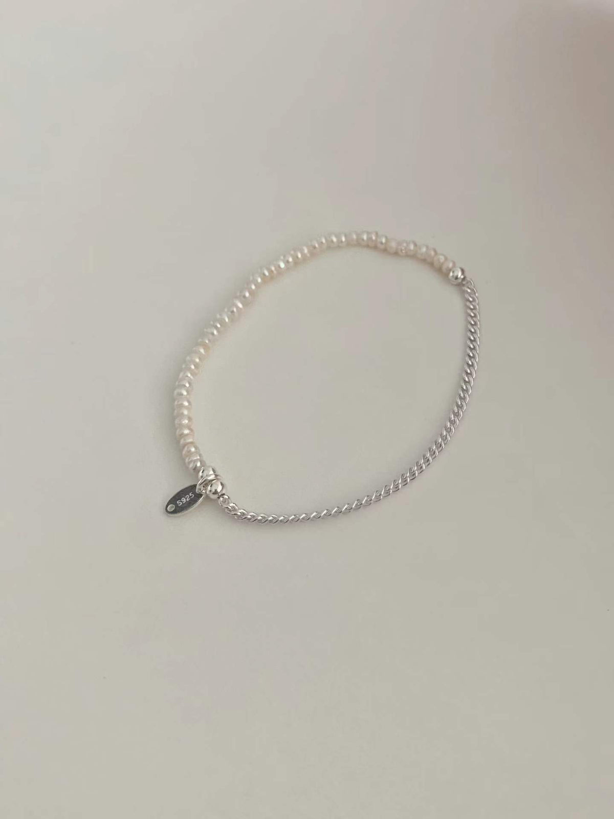 Silver Chain Pearl Banding Bracelet