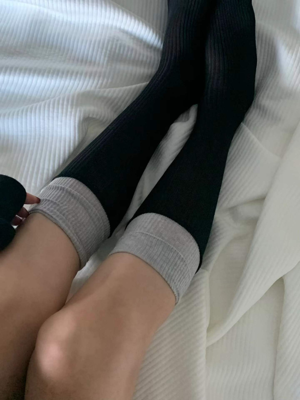 Color-Blocked Layered Socks-2col