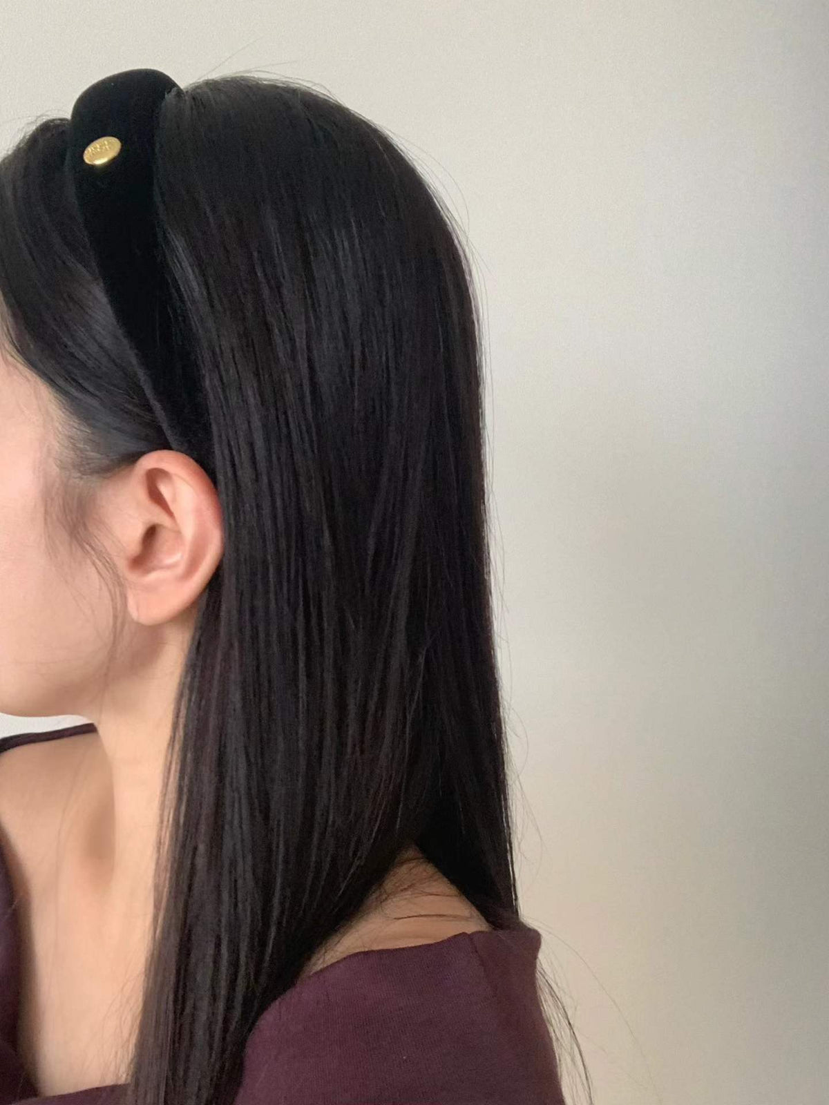 Velvet gold headband