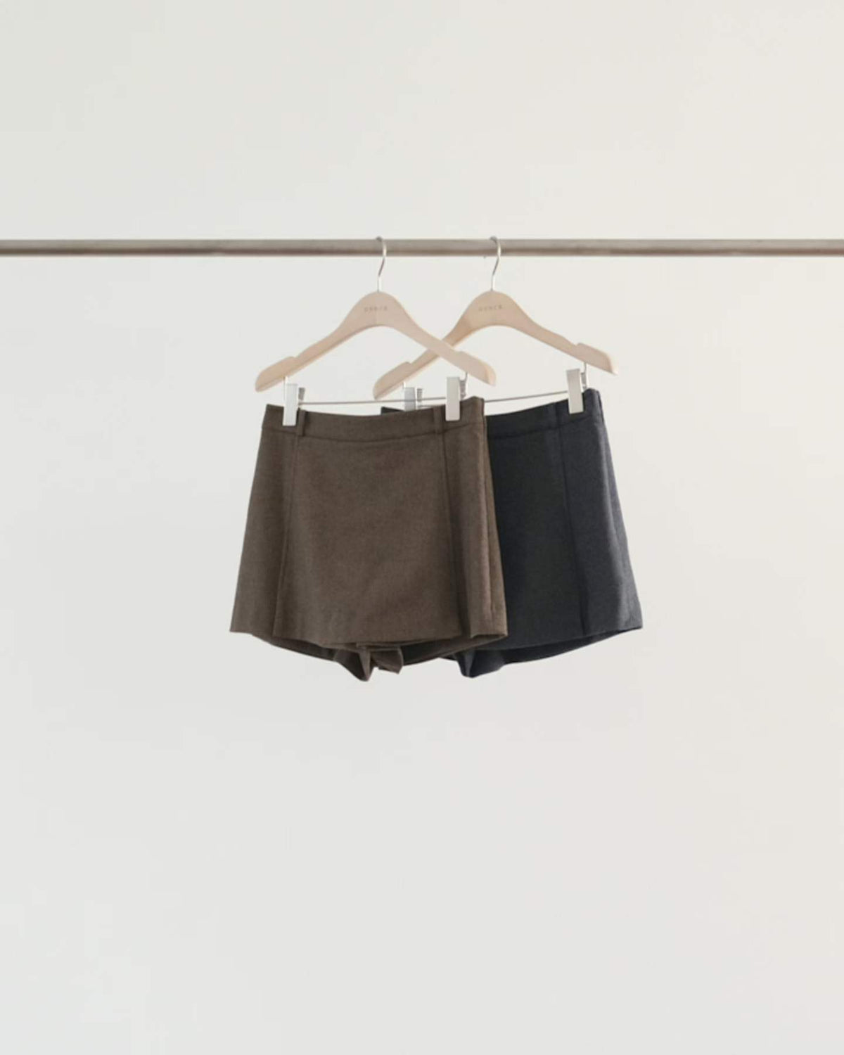 Ounce odd-short skirt-pants-2col