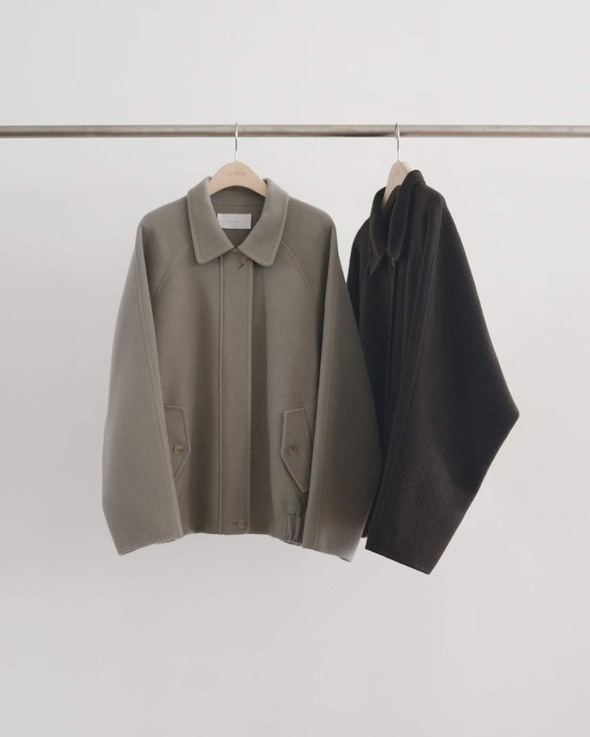 Ounce HD sandy blouson coat-2col