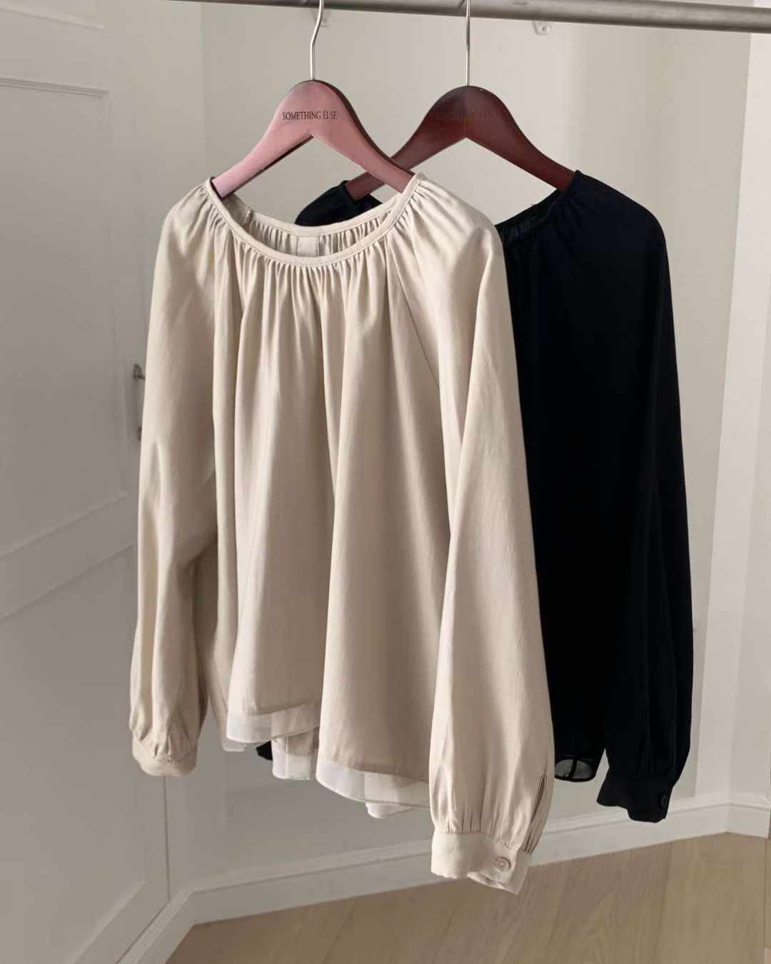 Merry reglan chiffon blouse-2col