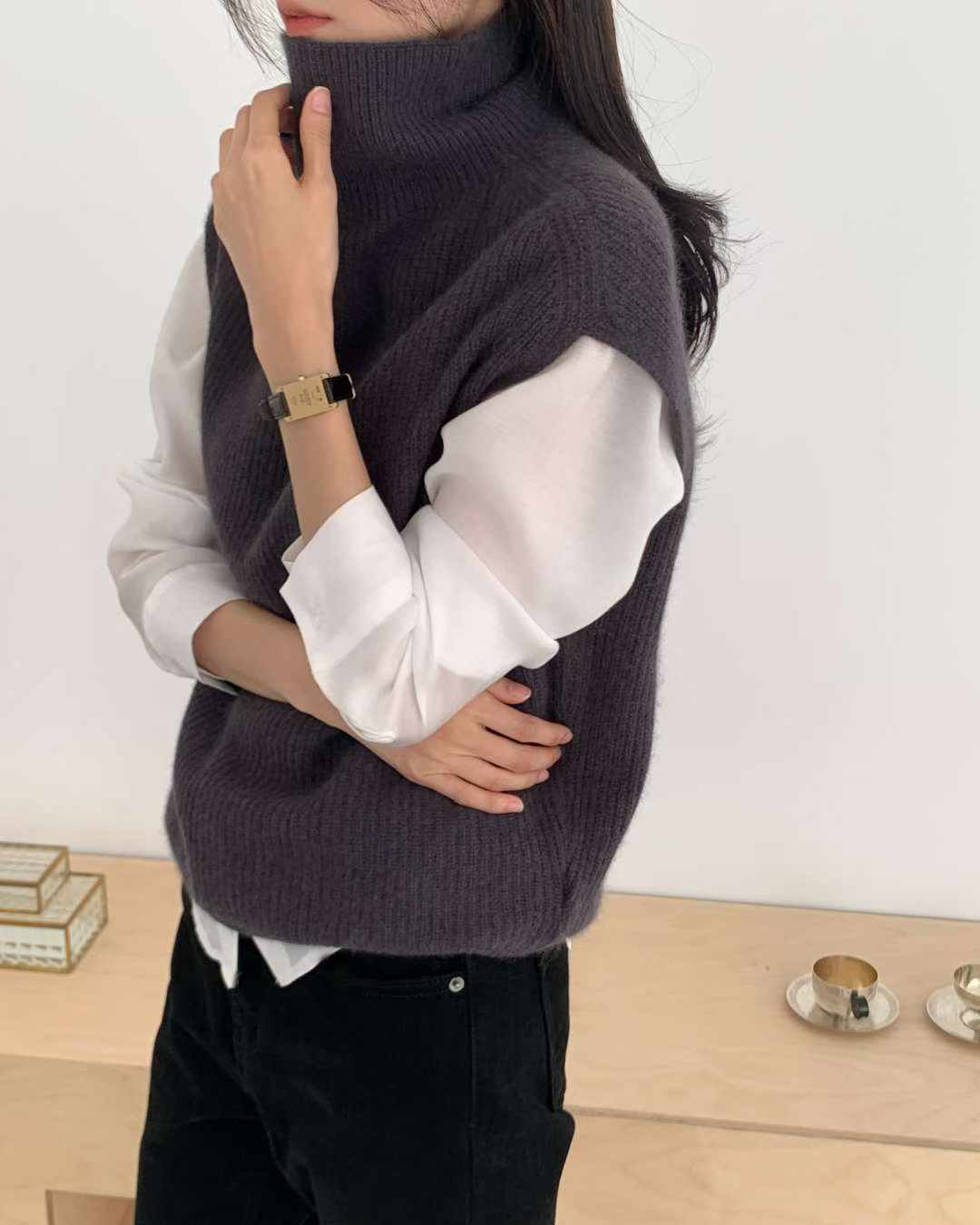 Raccoon turtleneck sleeveless knit-3col